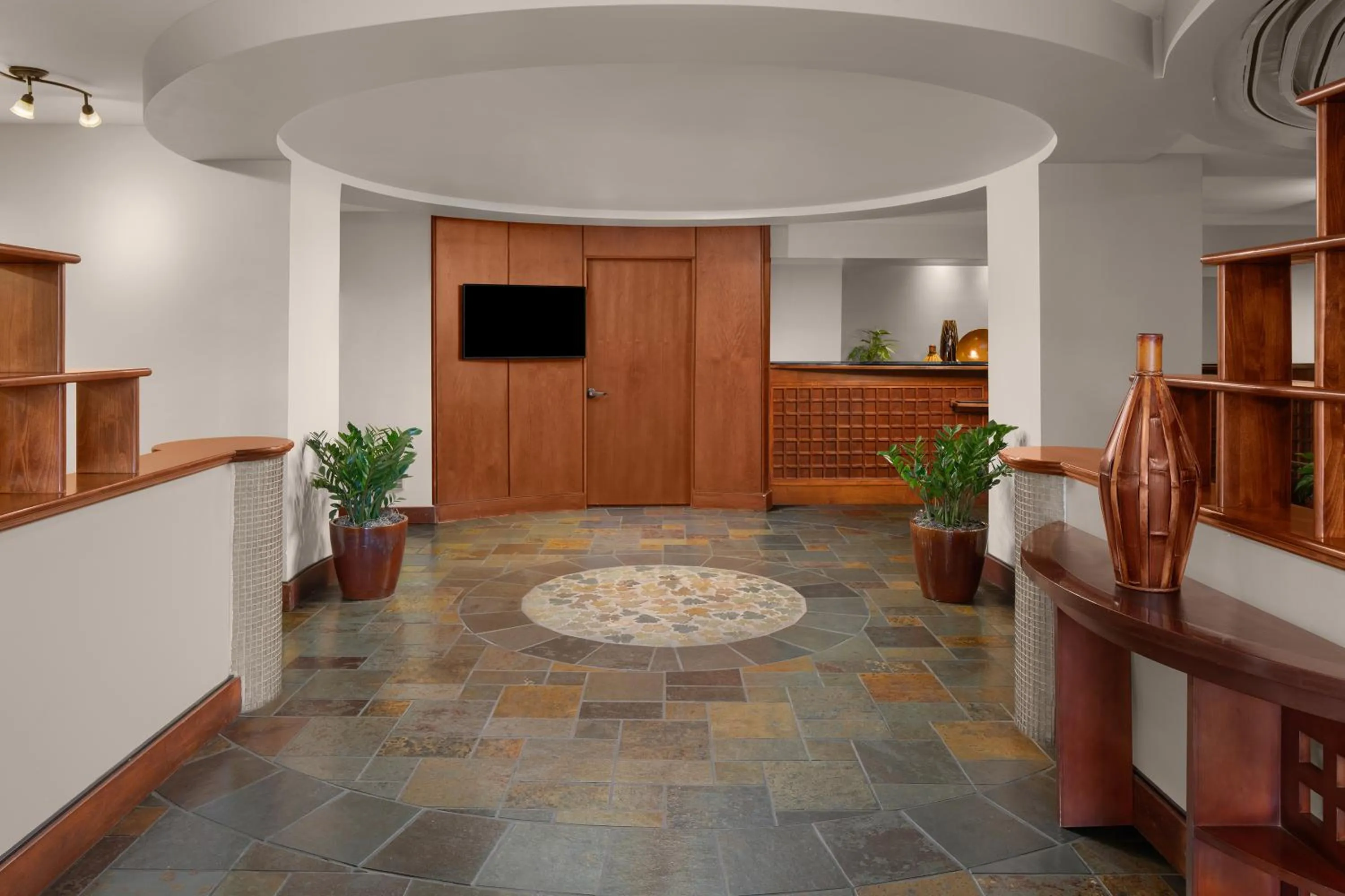 Lobby or reception in Larkspur Landing Extended Stay Suites Milpitas