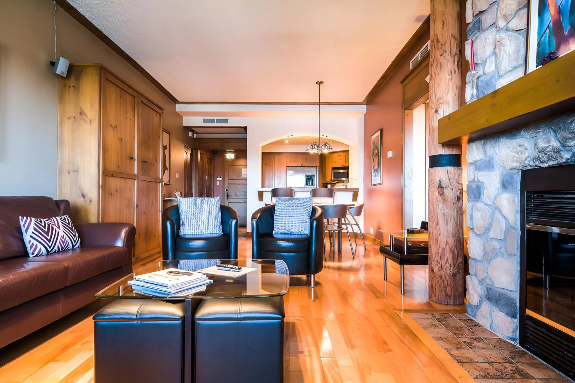 Bed in Luxurious Equinoxe Ski-in/Ski-out