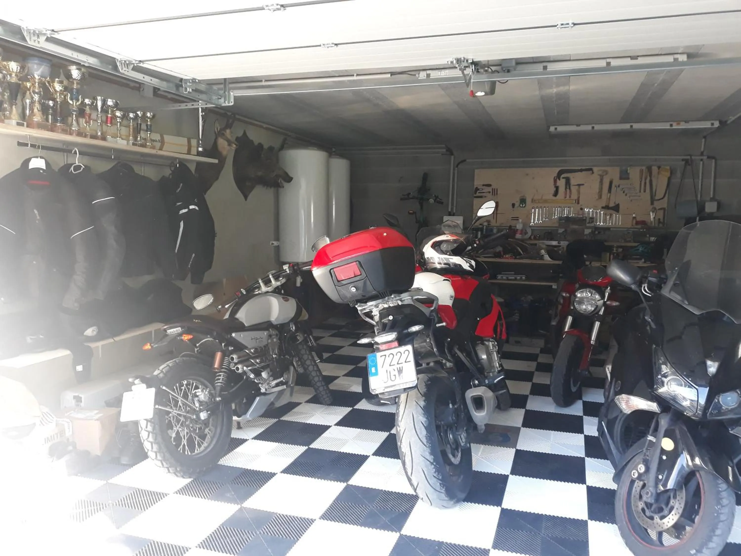 Other in L'Entre 2 Cols