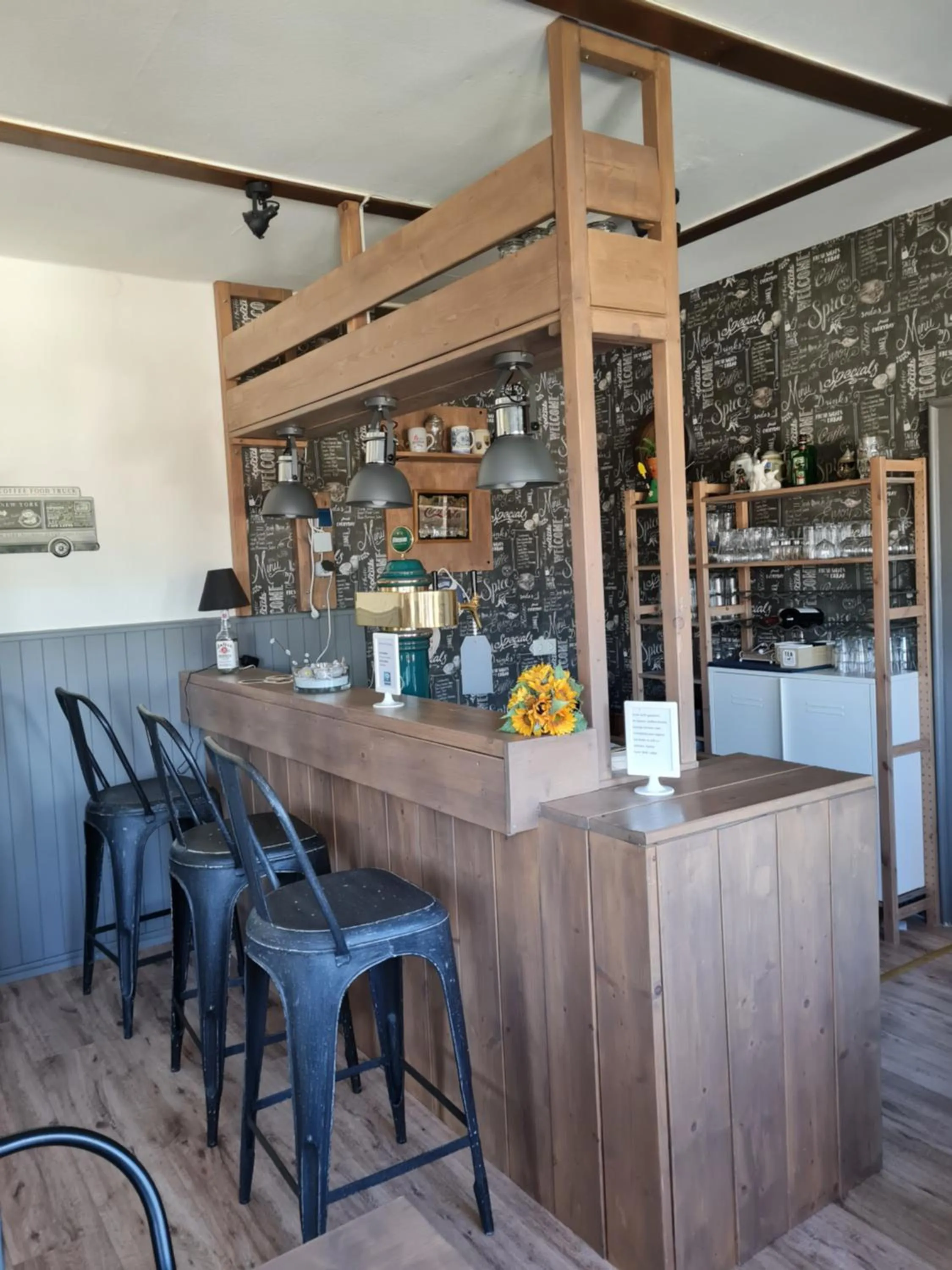 Lounge or bar in Welt Lodge