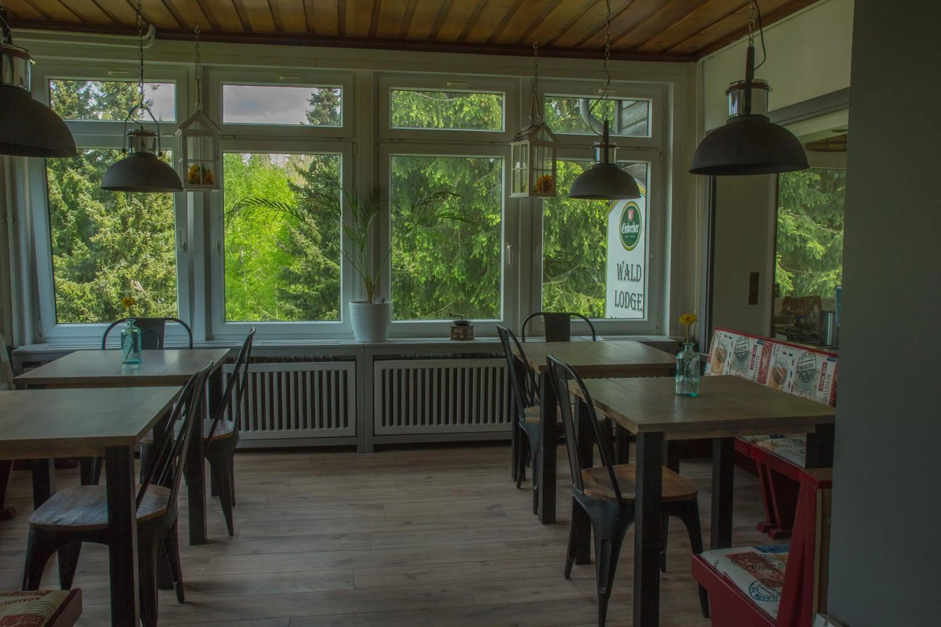 Restaurant/places to eat in Welt Lodge