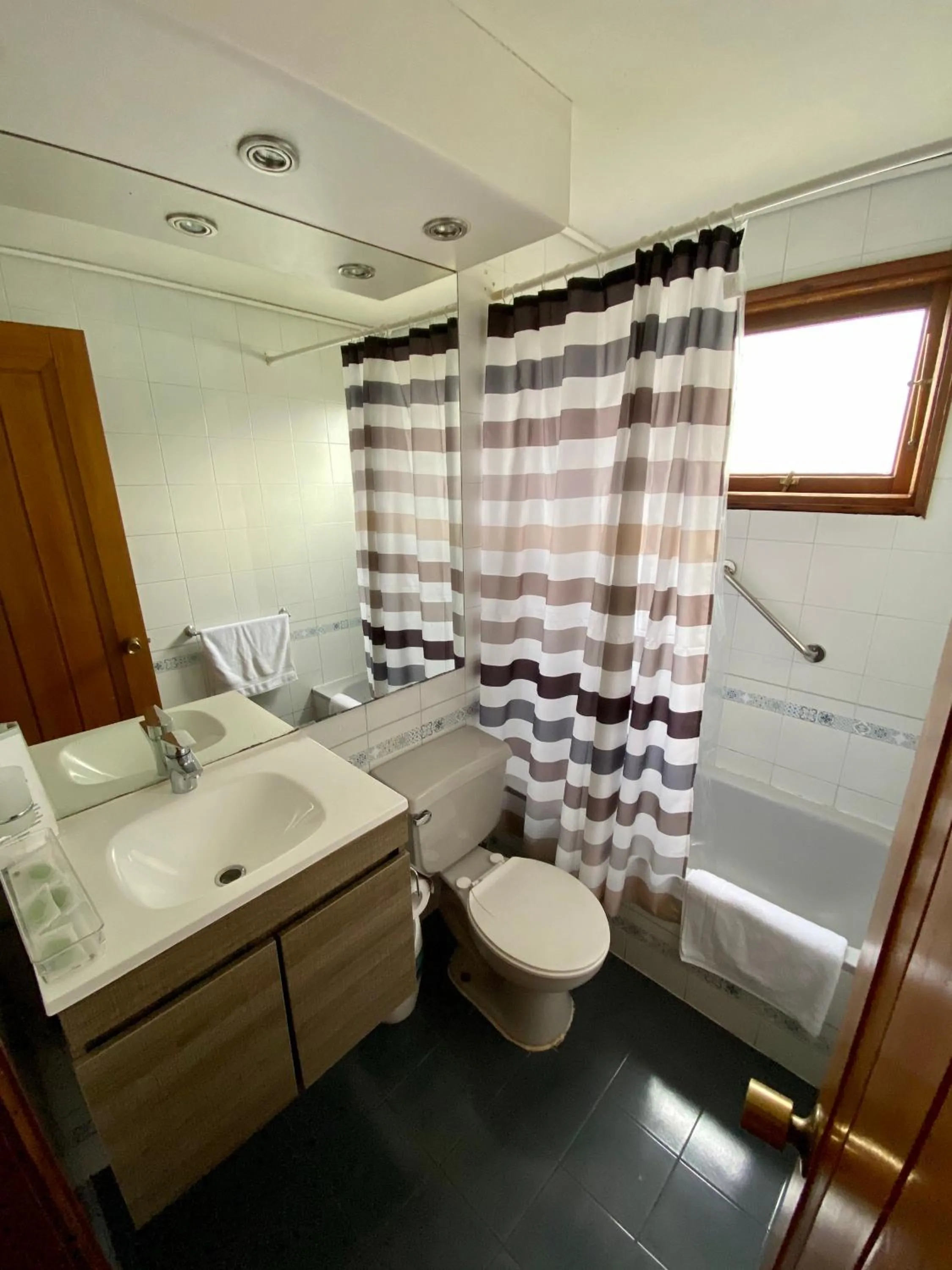 Shower in Yelcho en la Patagonia