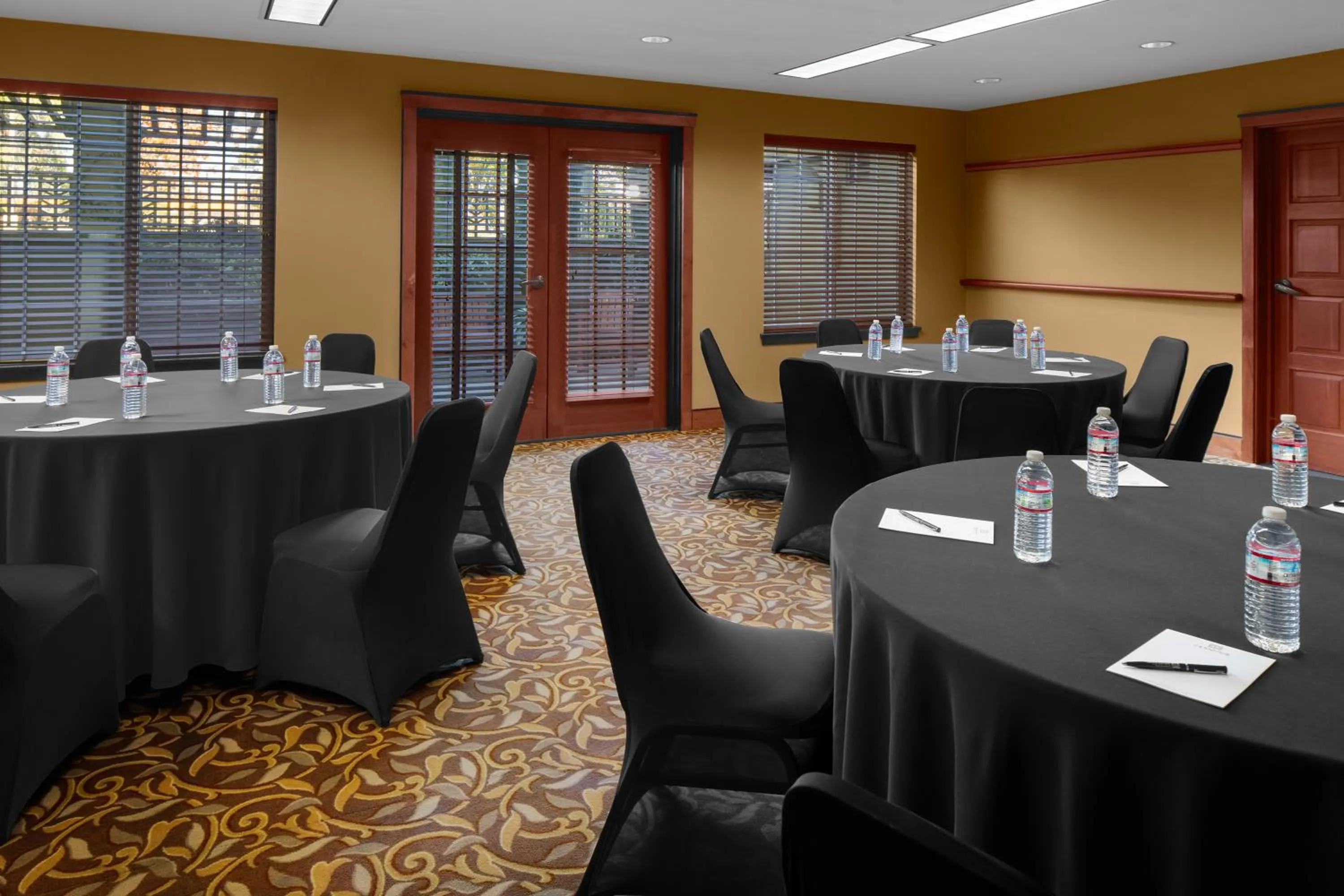 Meeting/conference room in Larkspur Landing Extended Stay Suites Hillsboro