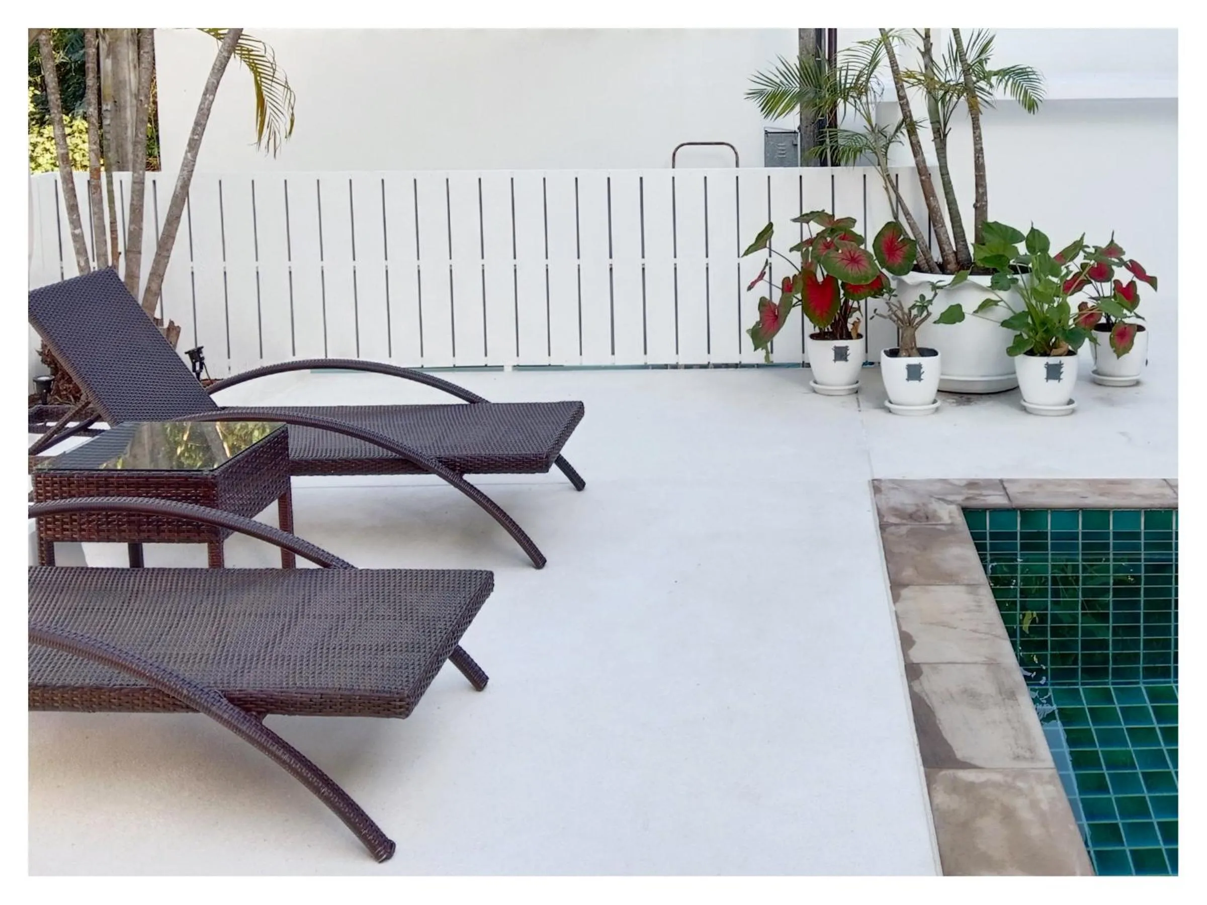 Swimming pool in Ampha Place Hotel