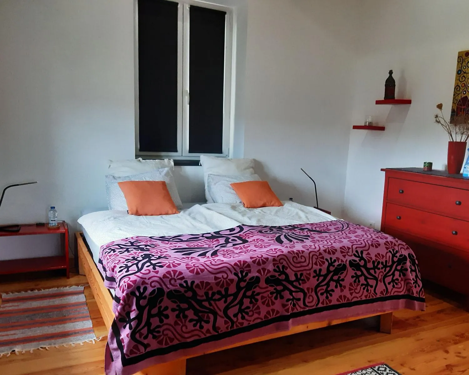 Photo of the whole room, Bed in Quinta Quatro Ventos