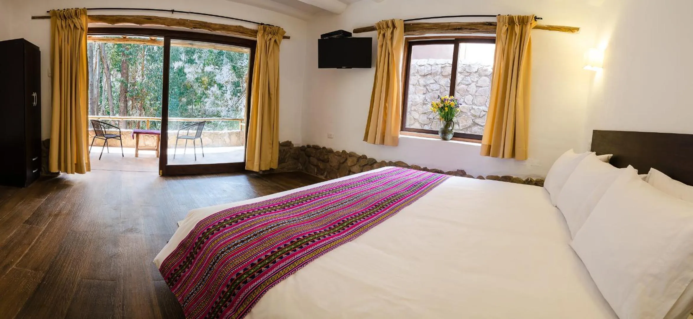 Bed in Bamboo Lodge Sacred Valley