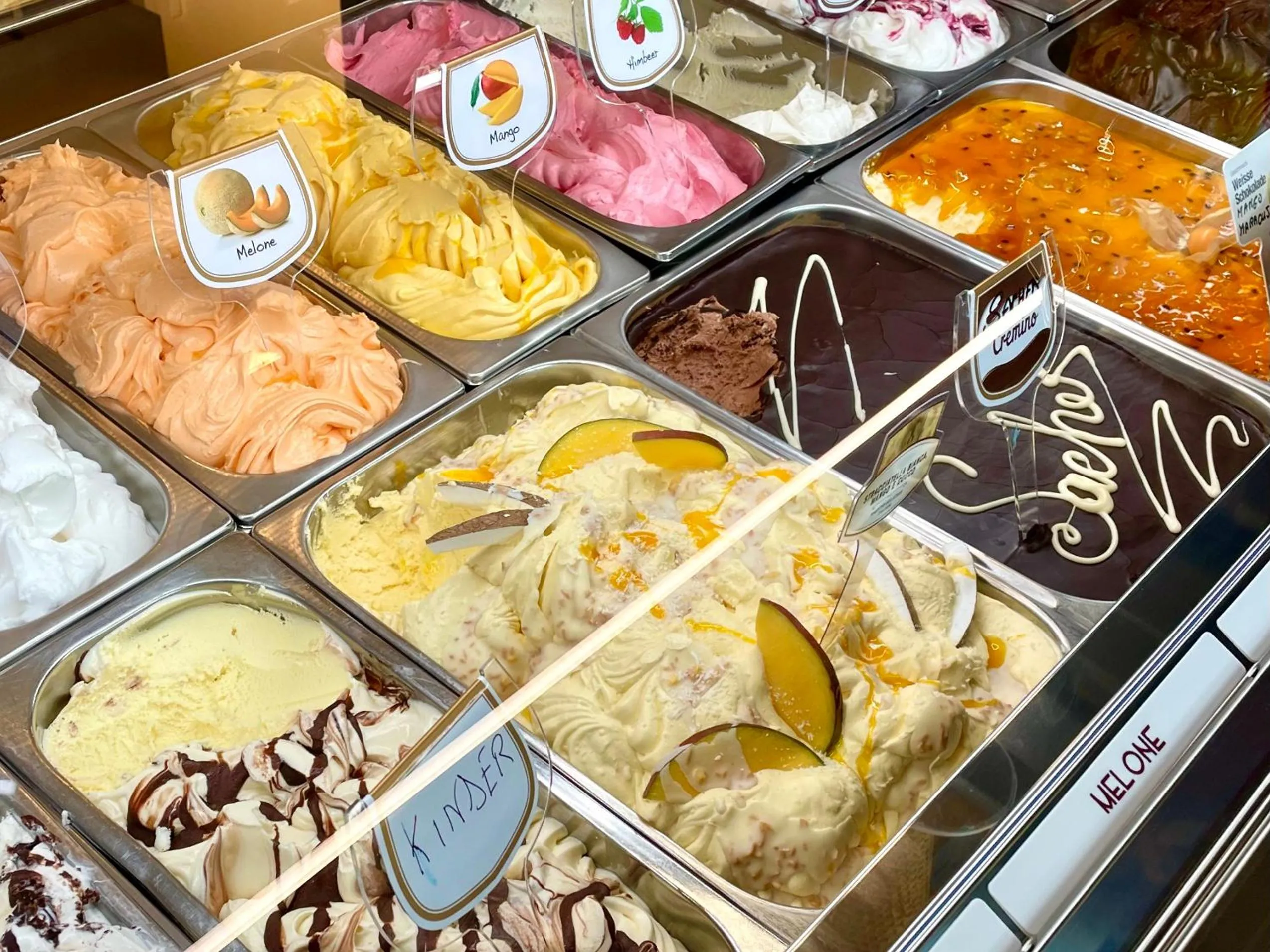 Restaurant/places to eat in Bahnhof-Erzingen, hotel, coffee & more