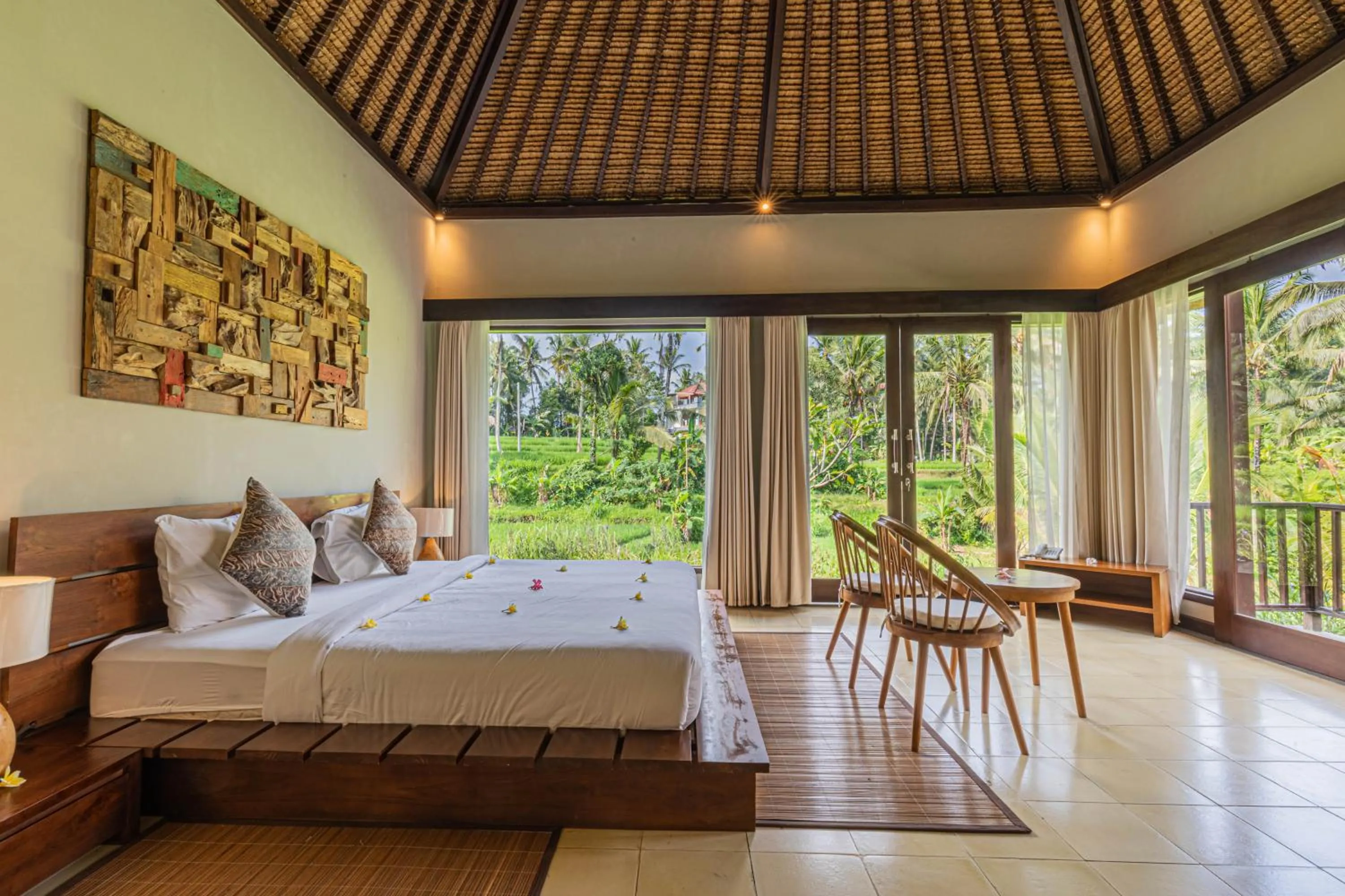 Garden view, Bed in Suara Air Luxury Villa Ubud