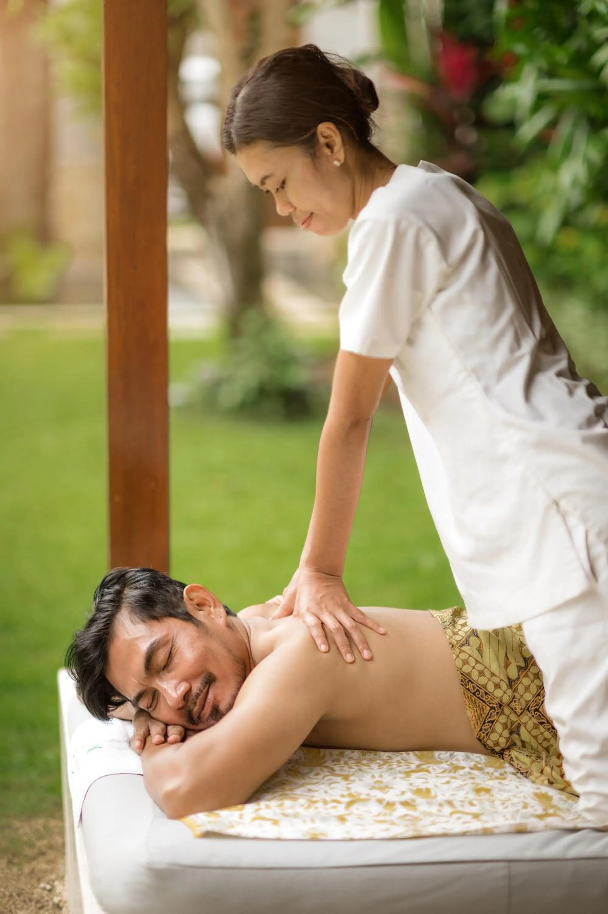 Massage in Villa Zanissa