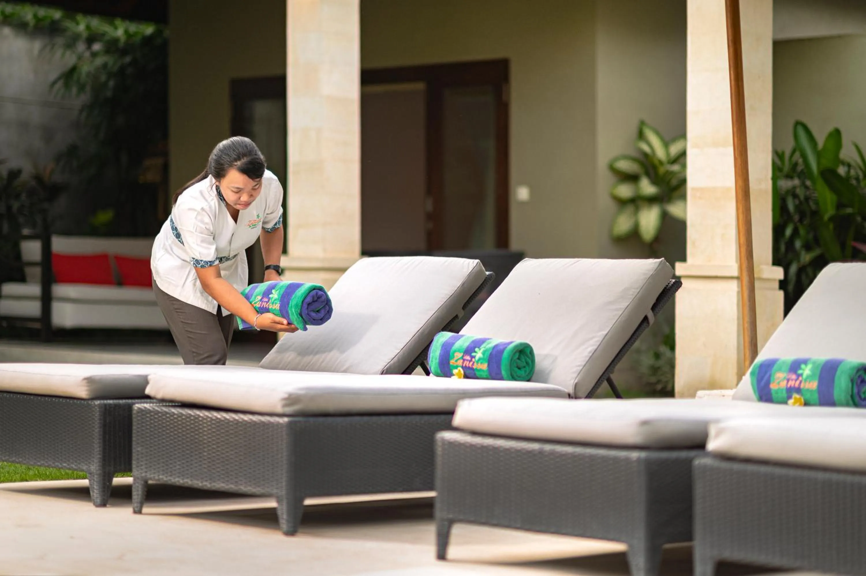 Swimming pool in Villa Zanissa