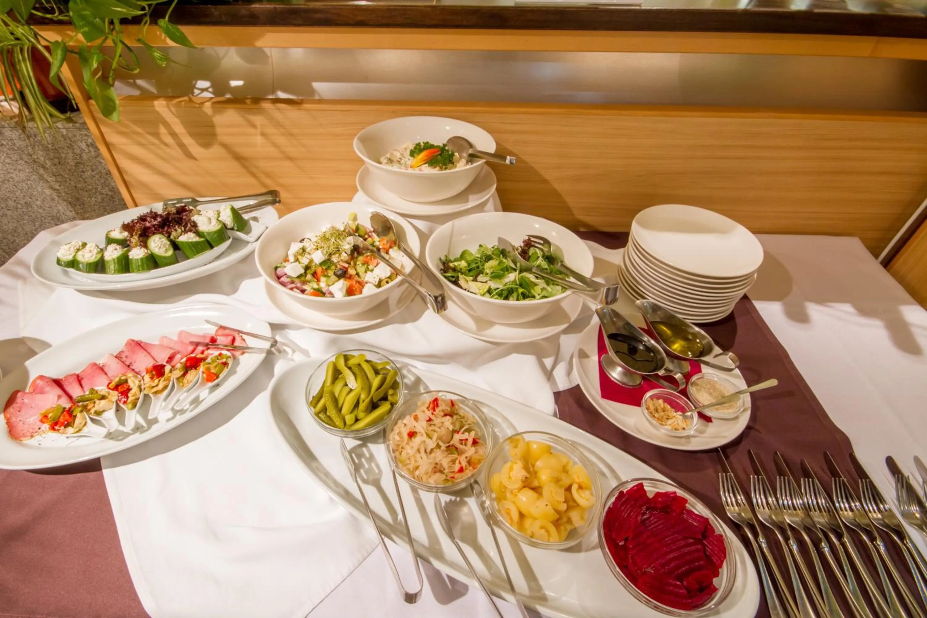 Food in Hotel Corvus Aqua