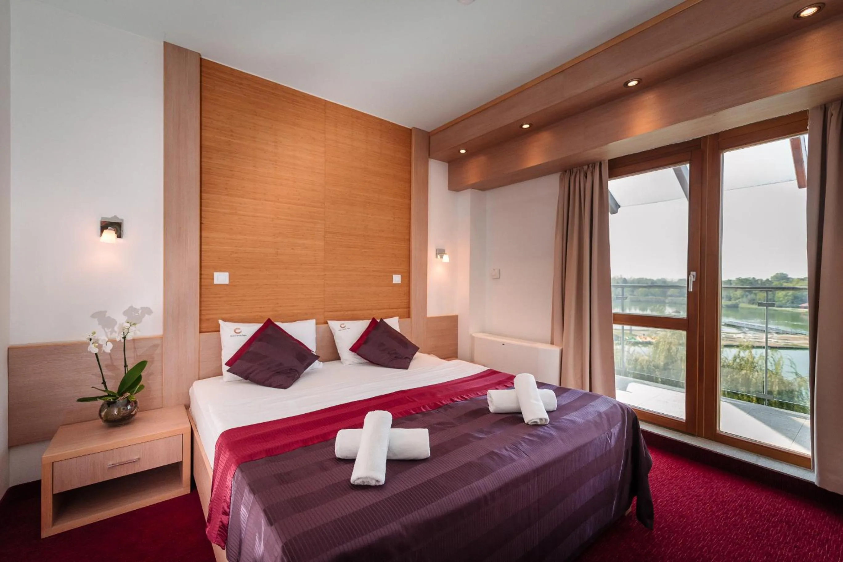 Bed in Hotel Corvus Aqua