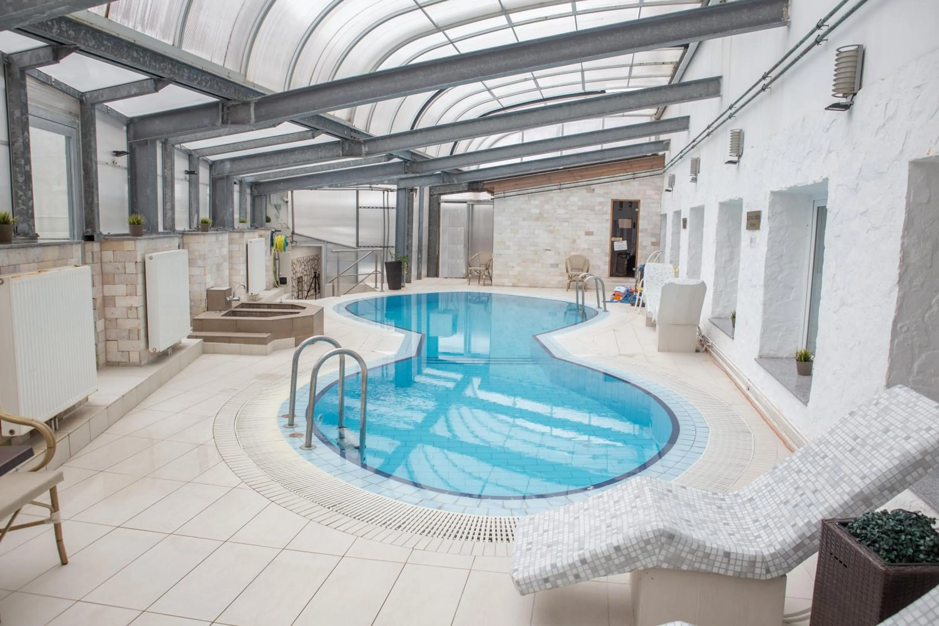 Spa and wellness centre/facilities in Bástya Konferencia és Wellness Hotel