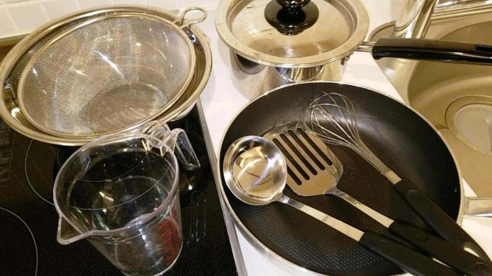 Kitchen or kitchenette in Lieta Nakayama