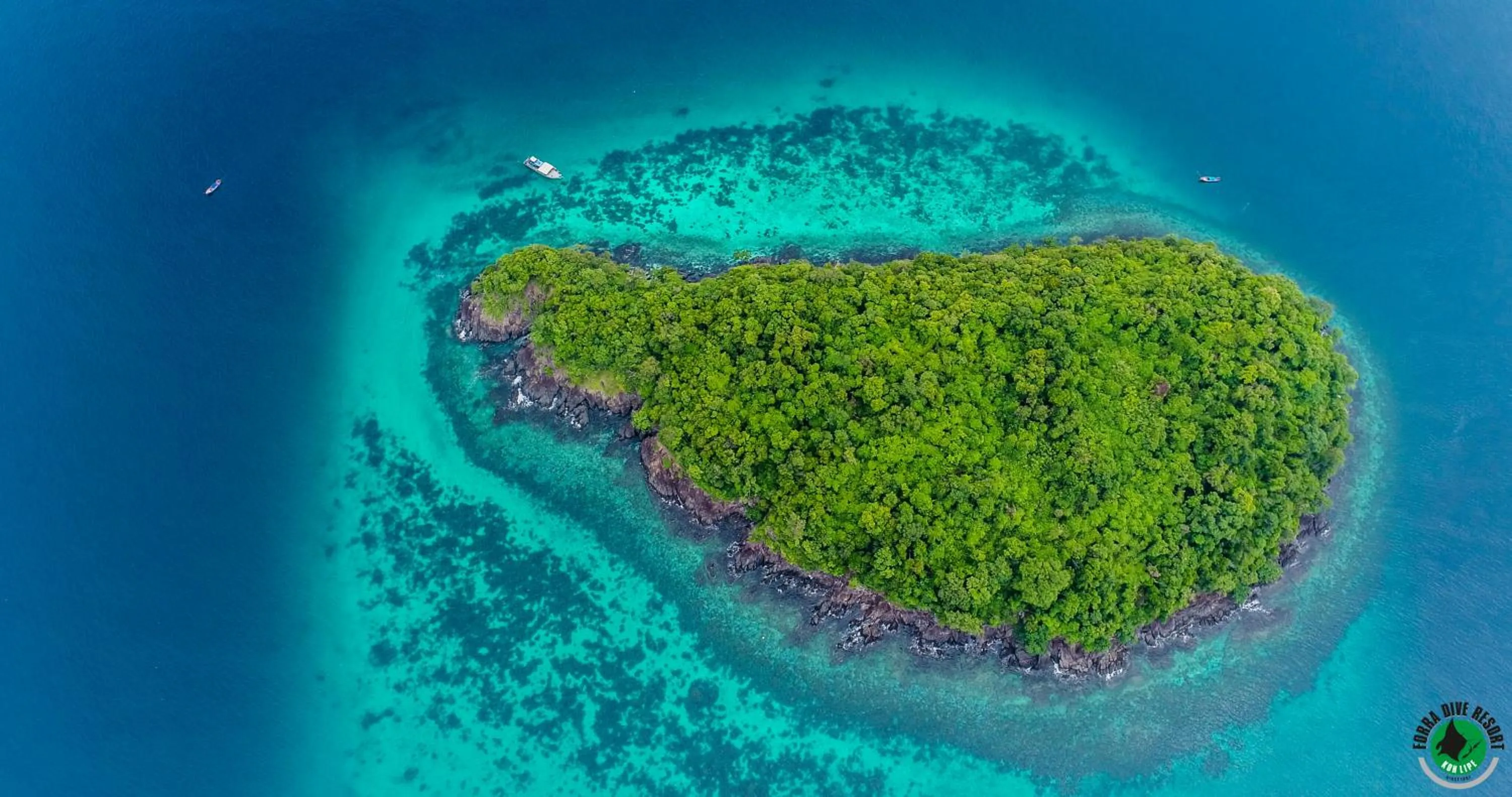Diving in Forra Dive Resort Sunrise