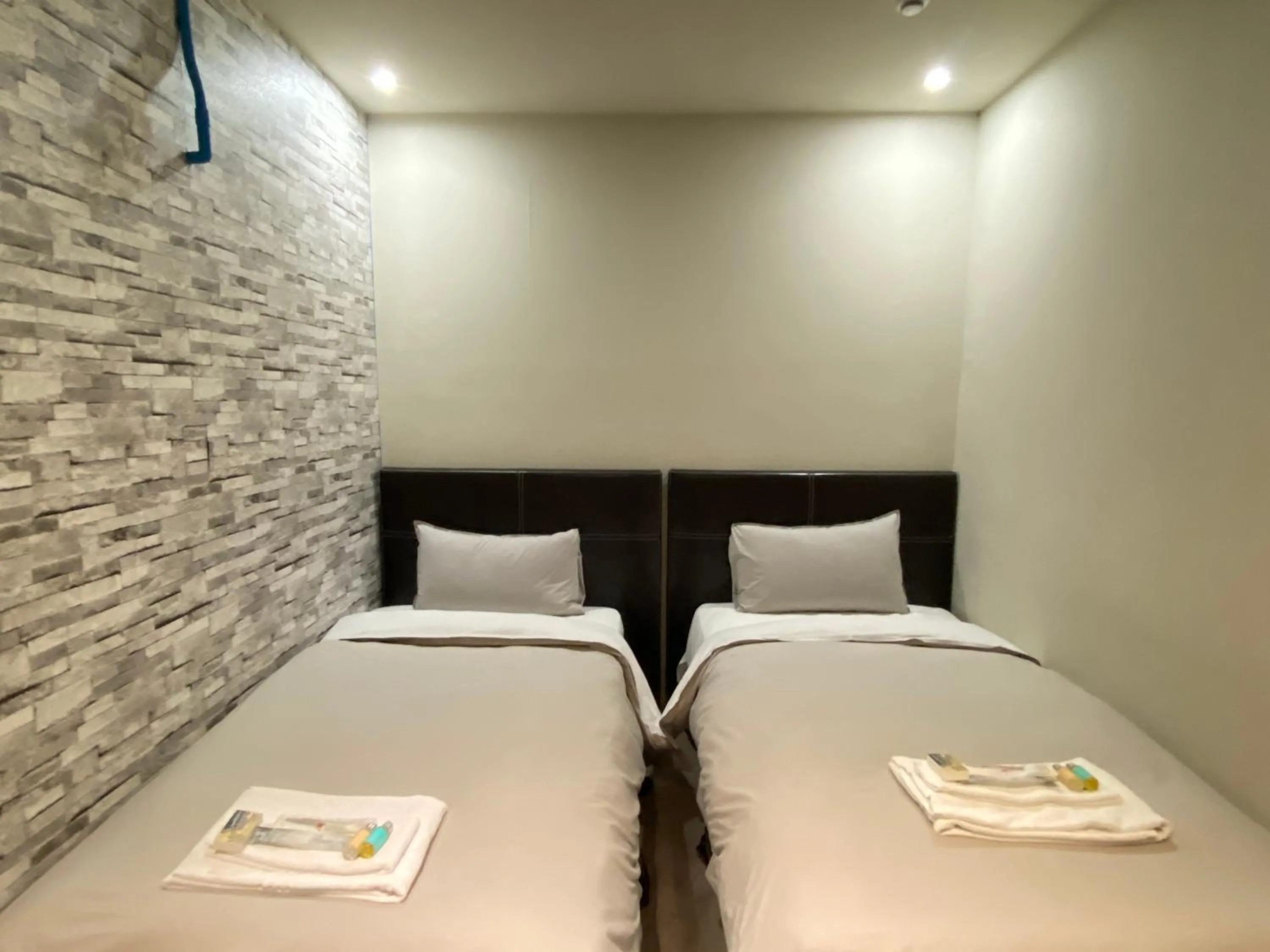 bunk bed, Bed in Saint Hostel