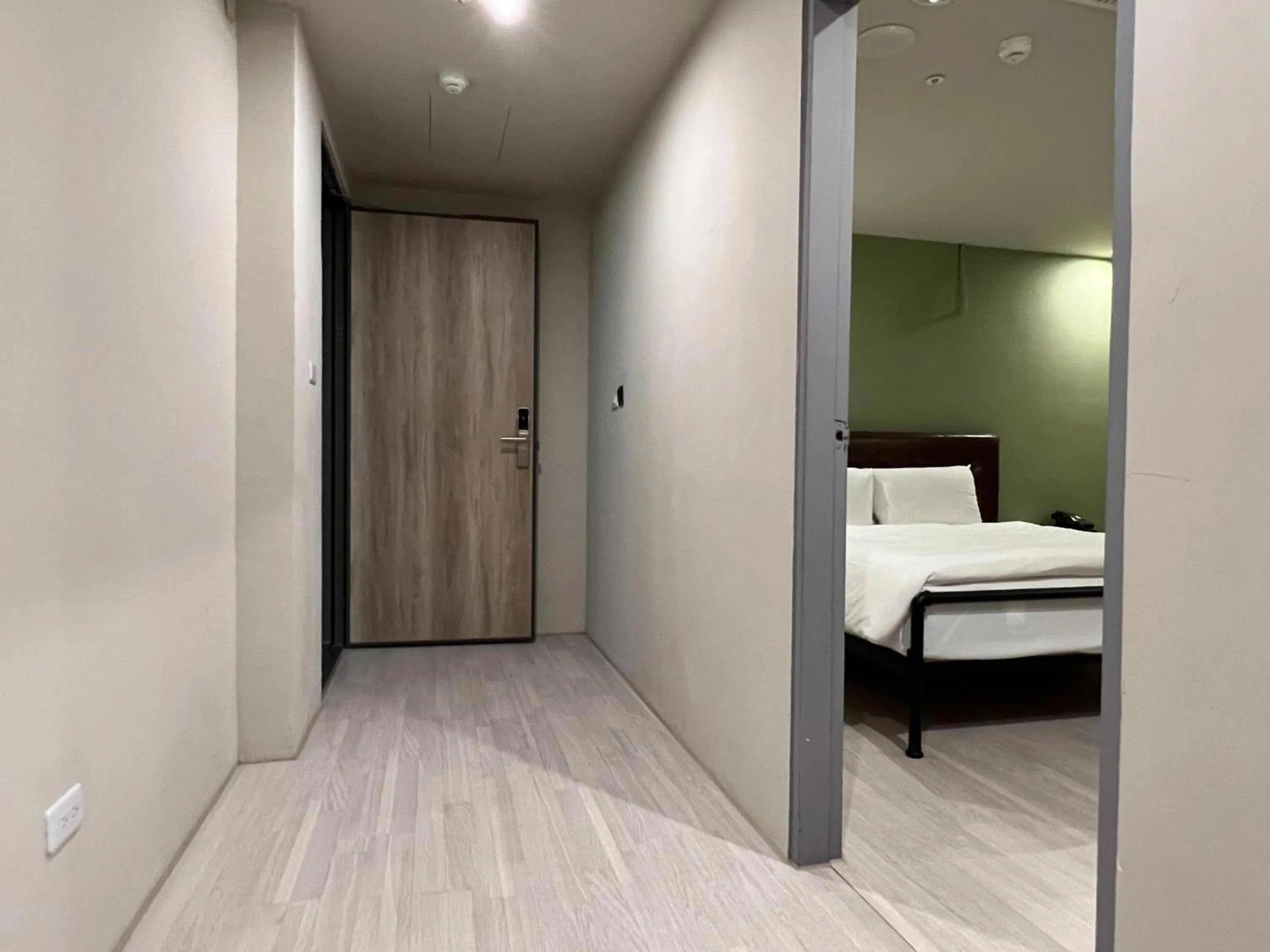 Photo of the whole room, Bed in Saint Hostel