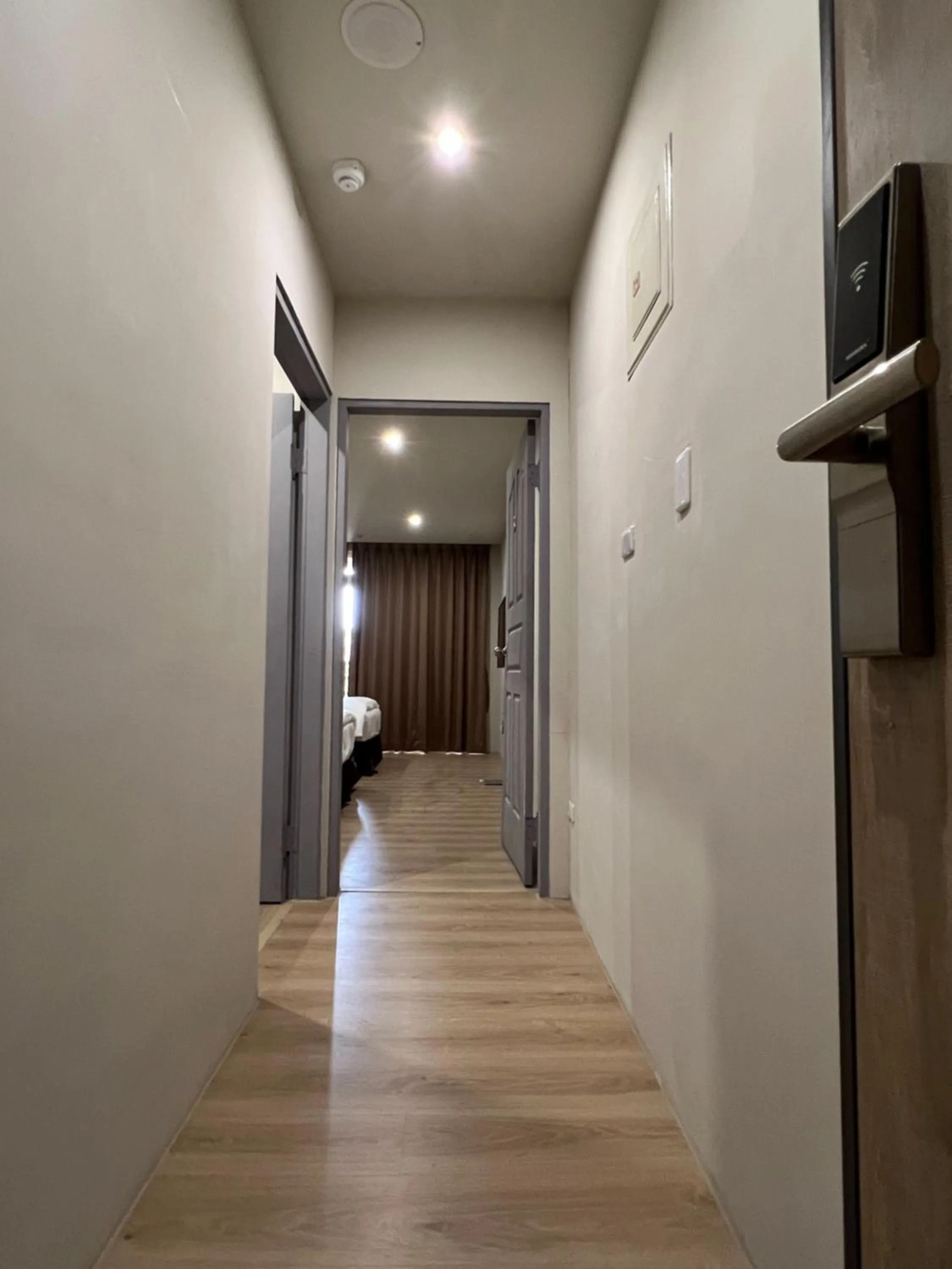 Photo of the whole room in Saint Hostel