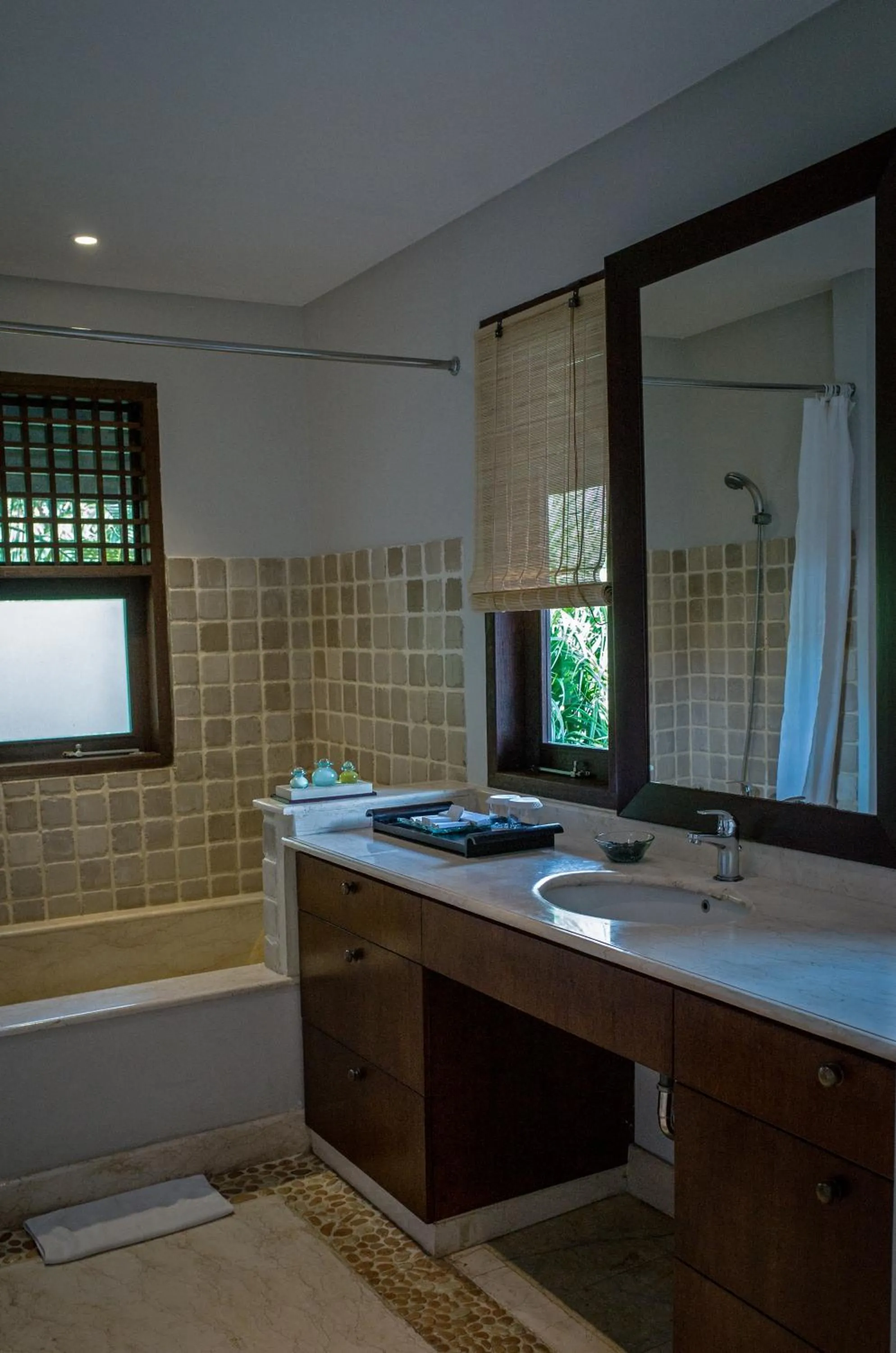 Bathroom in D'Sriwing Villa Gallery