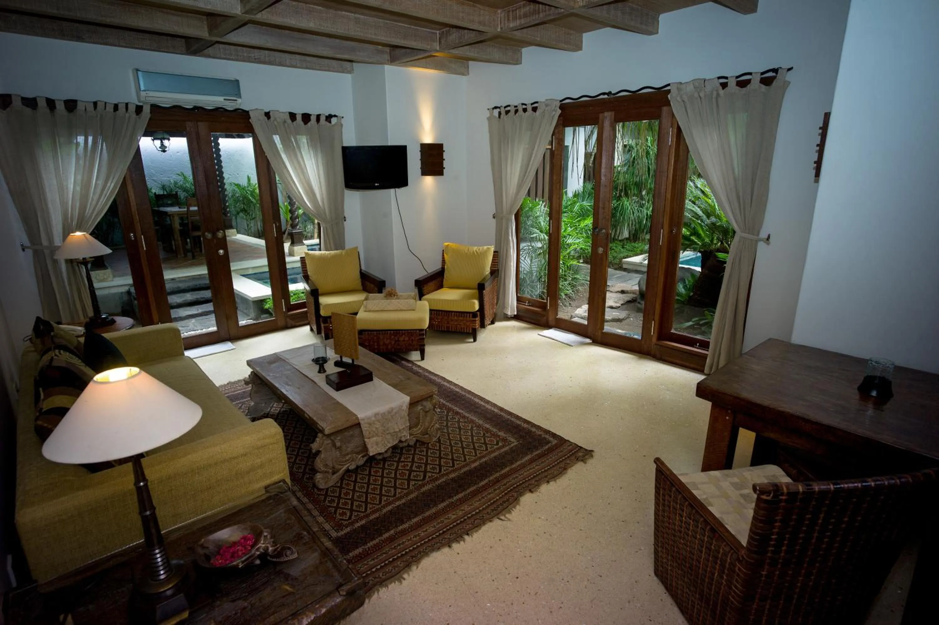 Living room in D'Sriwing Villa Gallery