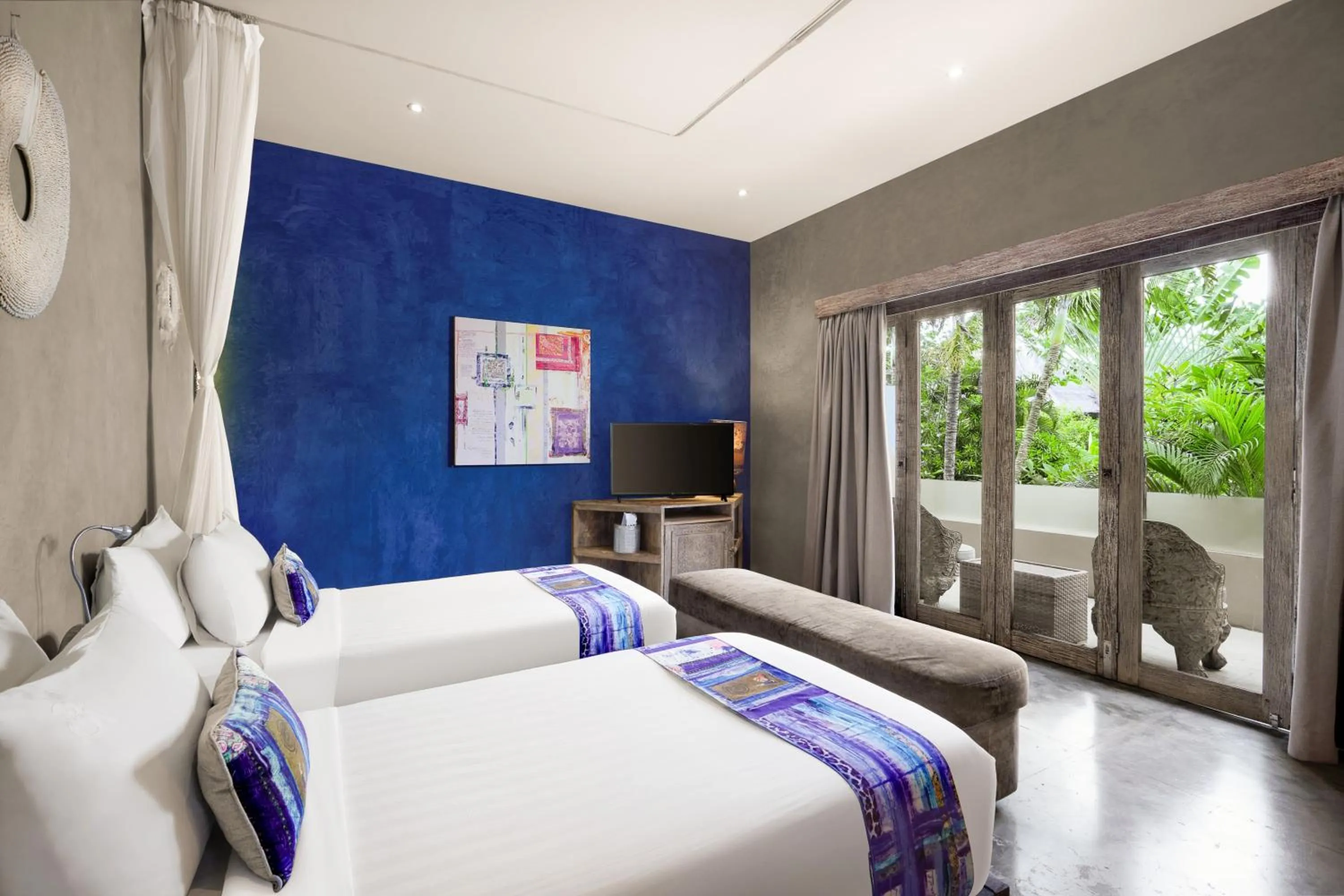 Bedroom, Bed in Blue Karma Dijiwa Seminyak