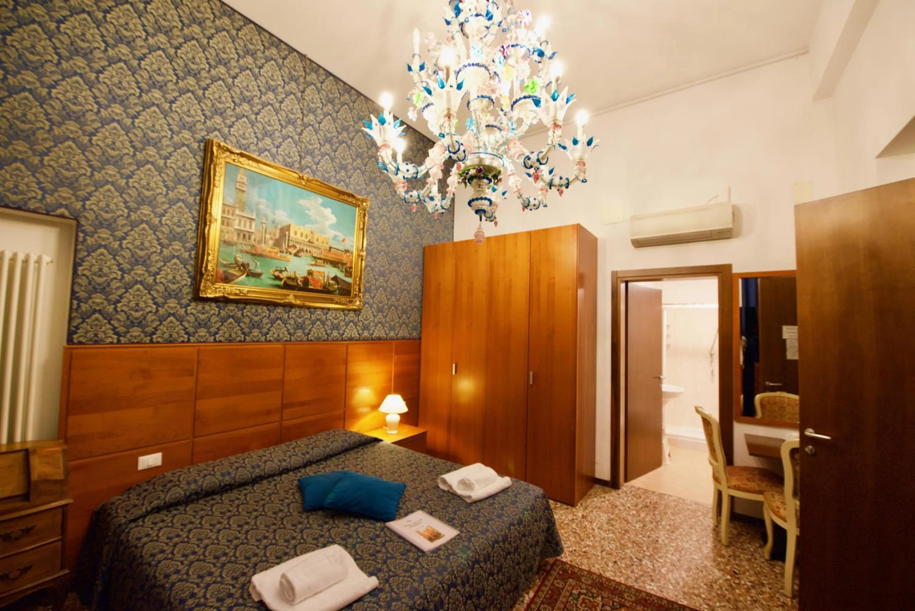 Photo of the whole room, Bed in Casa Dolce