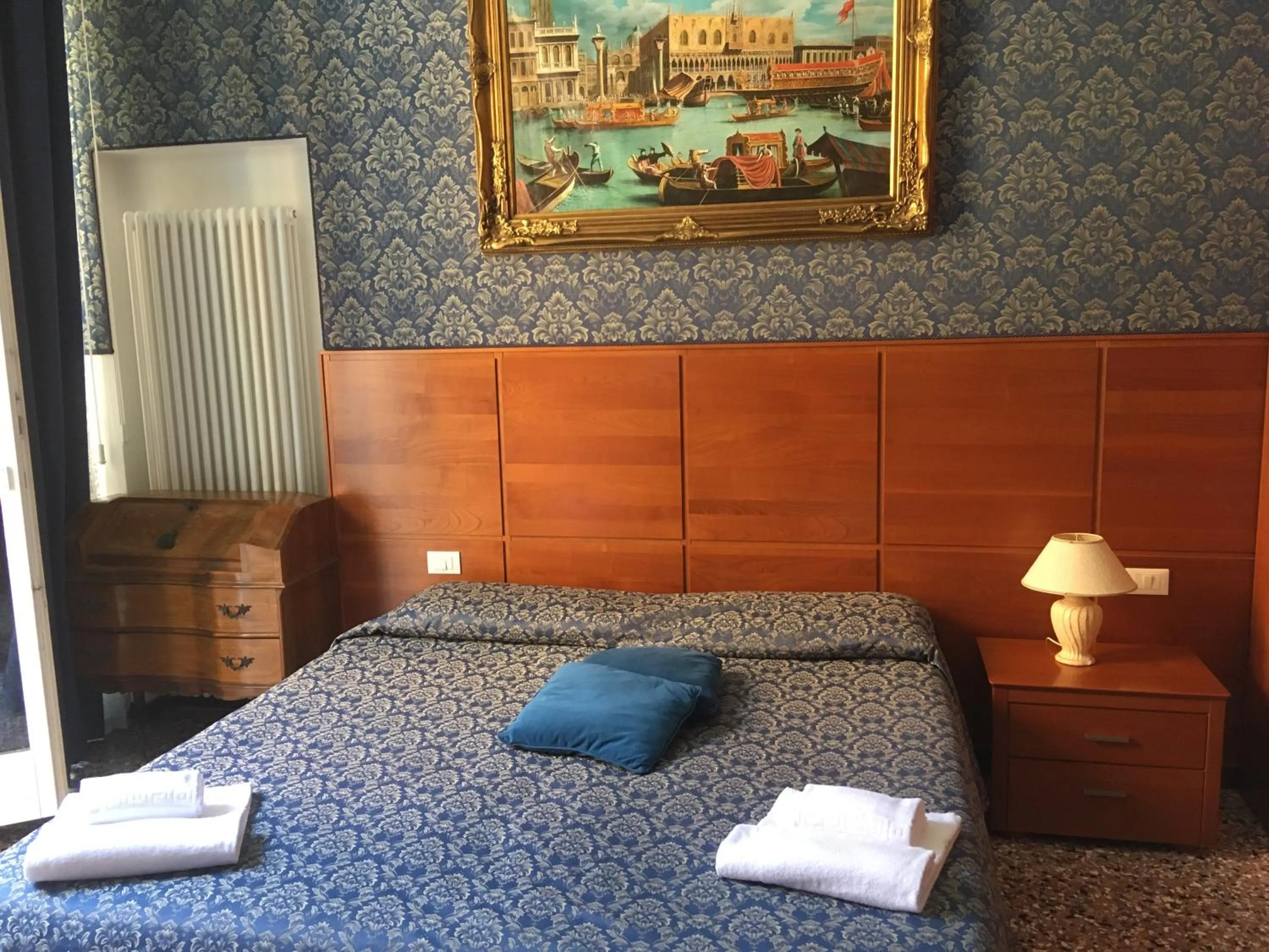 Bedroom, Bed in Casa Dolce