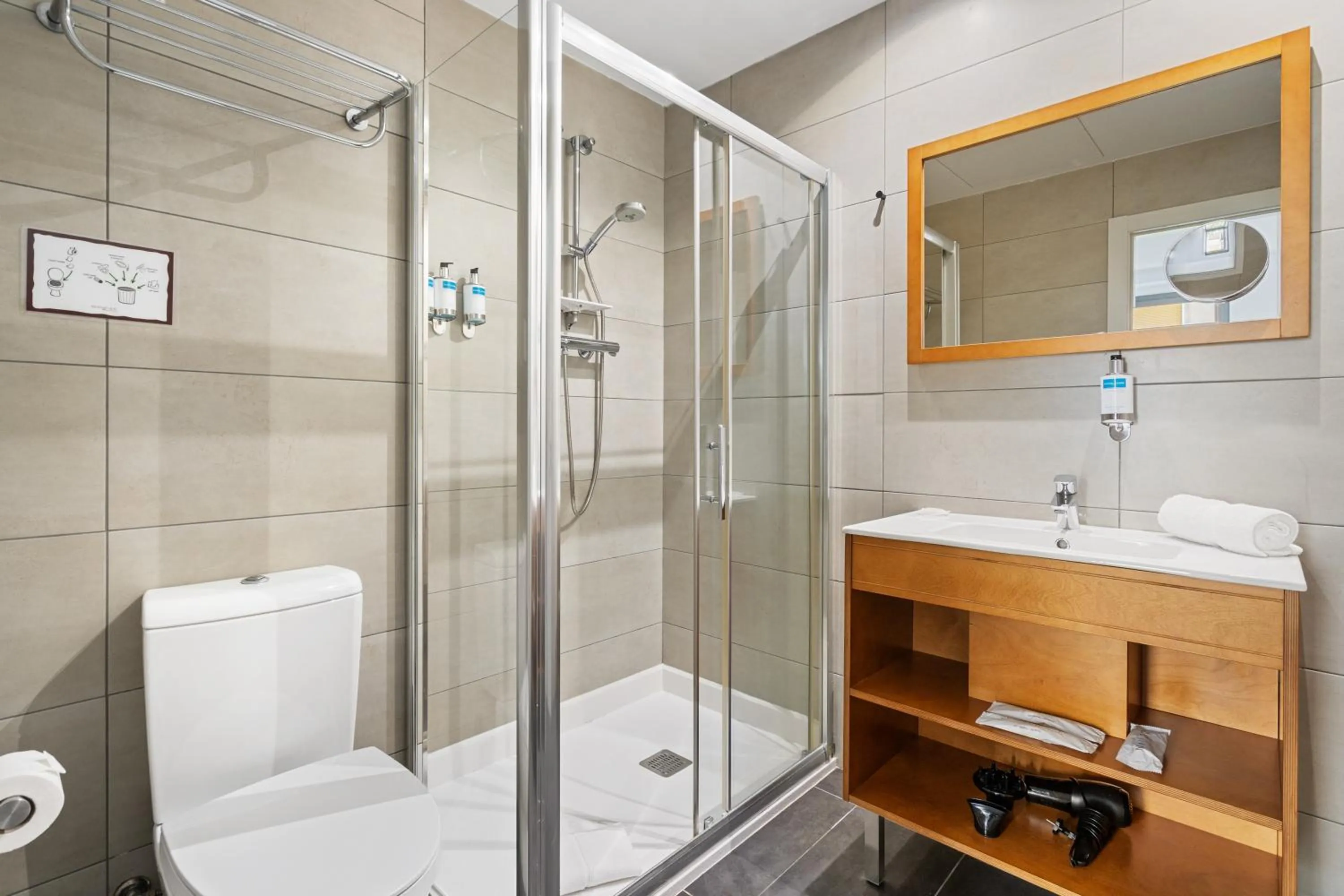 Shower in Sensation Sagrada Familia