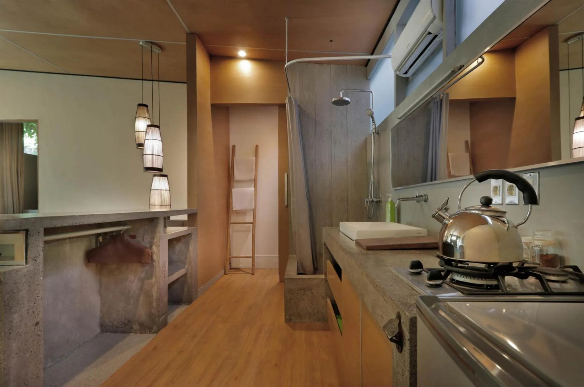 Shower in Clio Apartment