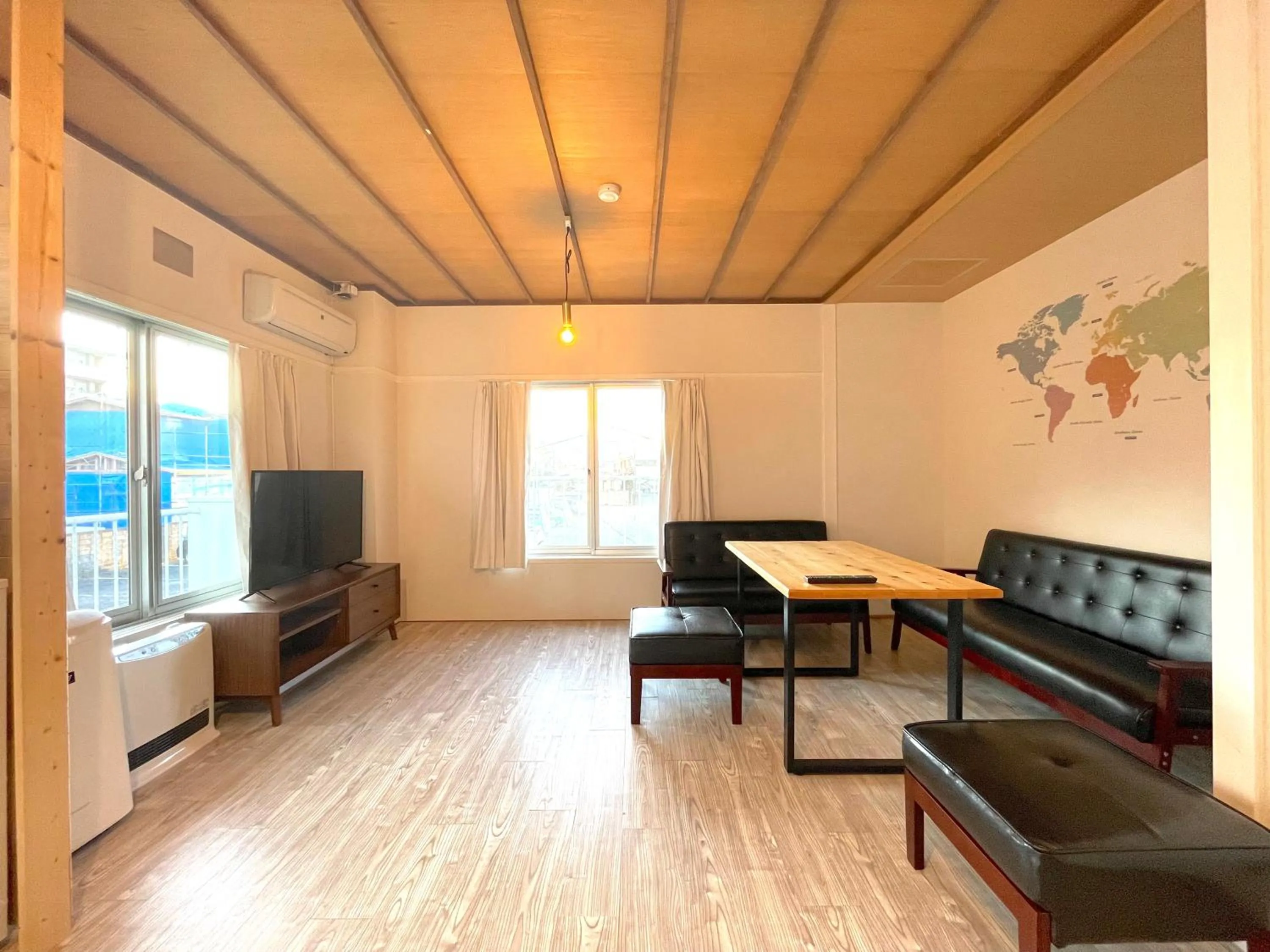 TV and multimedia in Hostel 1889