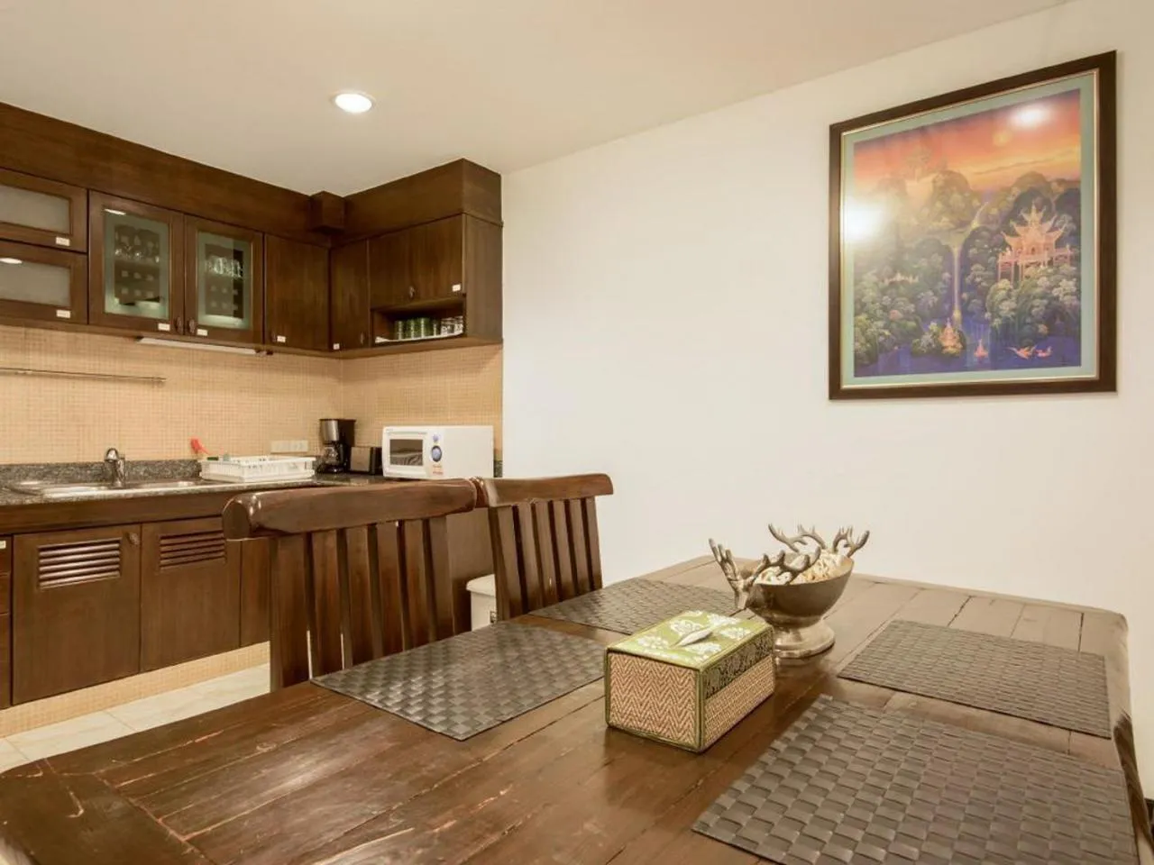 Serena Sathorn Suites