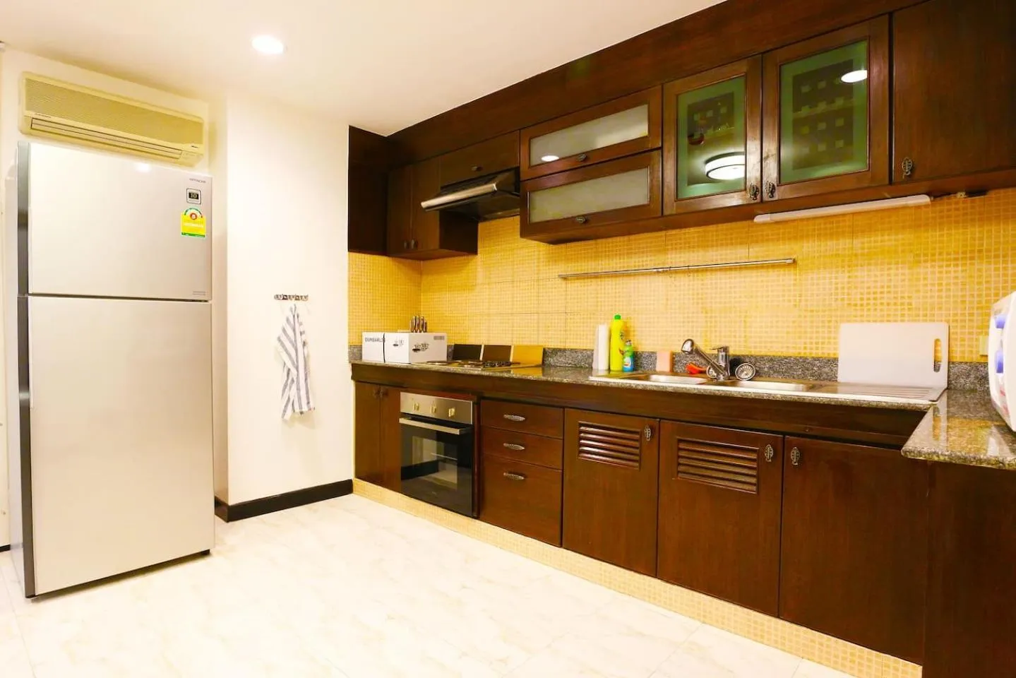 Serena Sathorn Suites