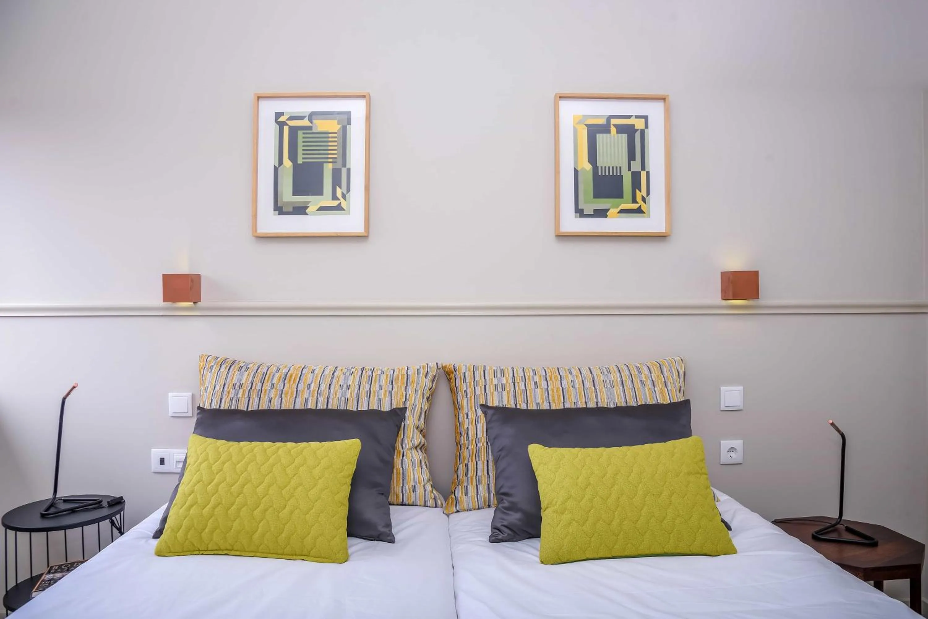 Bed in Hotel Singular Porto Aeroporto