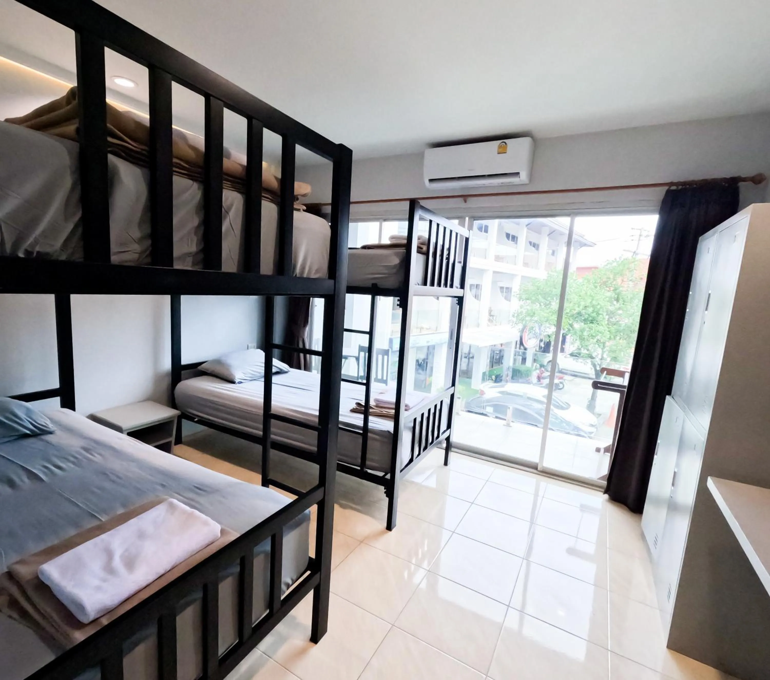 bunk bed, Bed in Chaweng Terrace