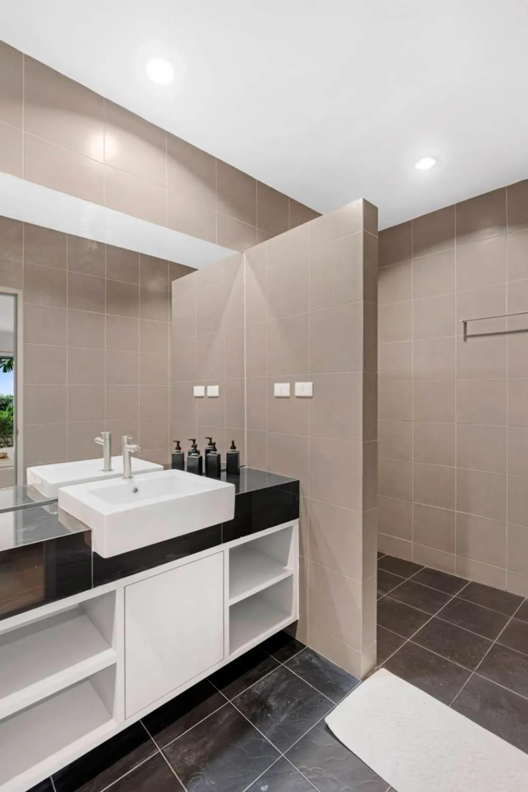 Bathroom in Chaweng Terrace