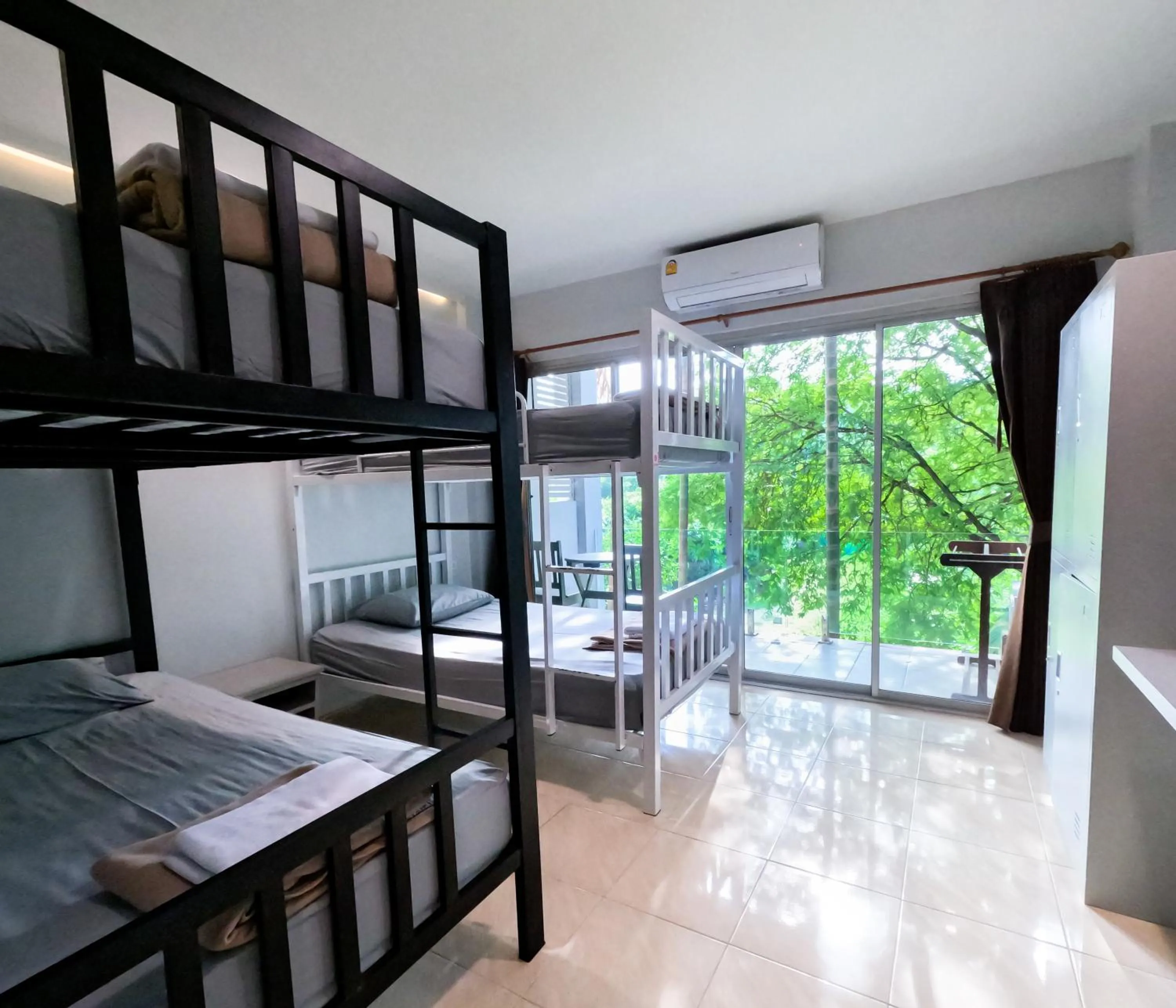 bunk bed, Bed in Chaweng Terrace