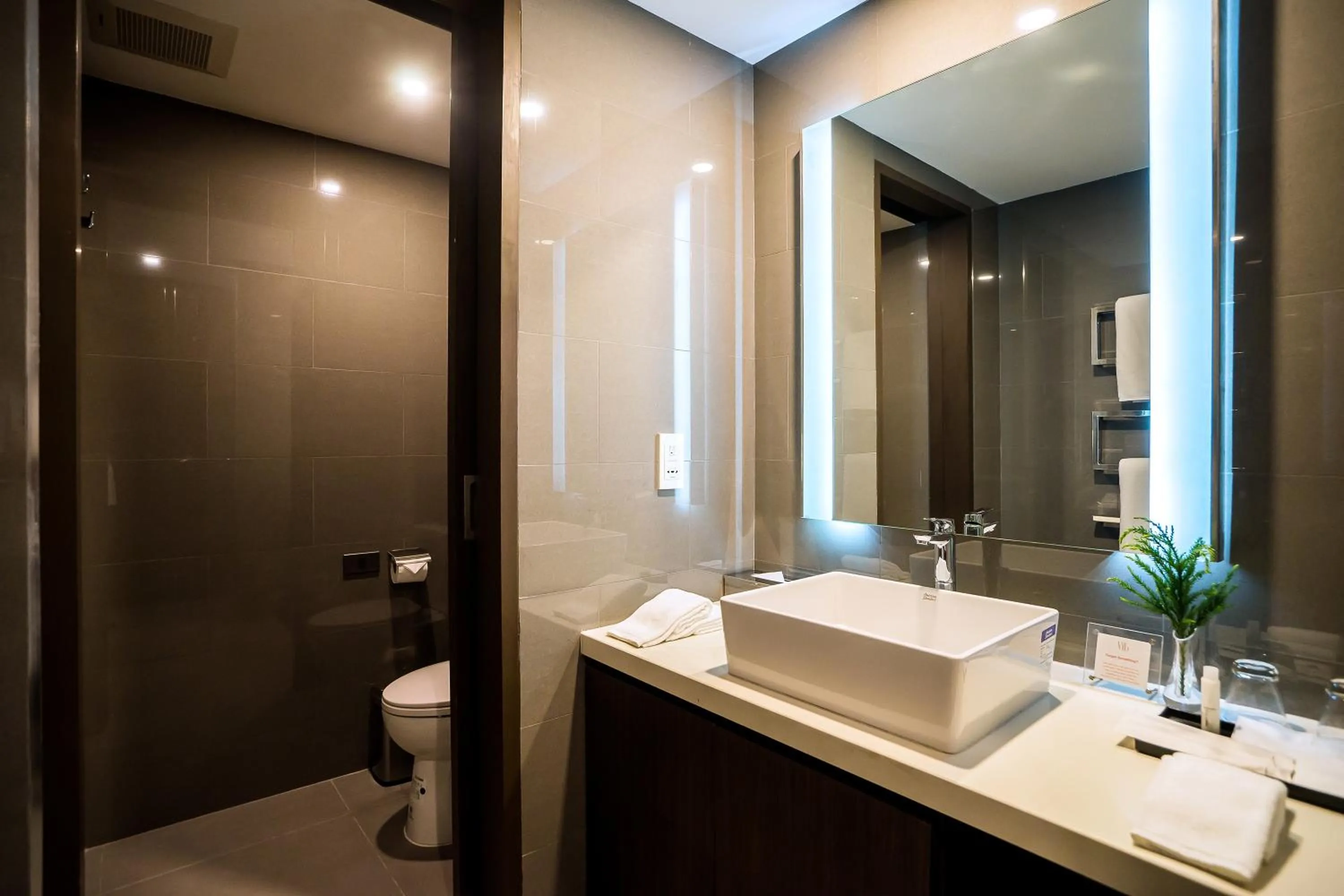 Bathroom in Vib Best Western Sanam Pao