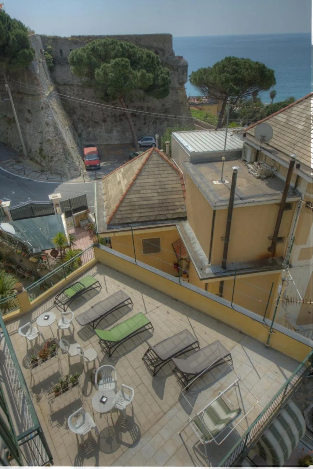 Balcony/Terrace in Hotel Deutsche Familien