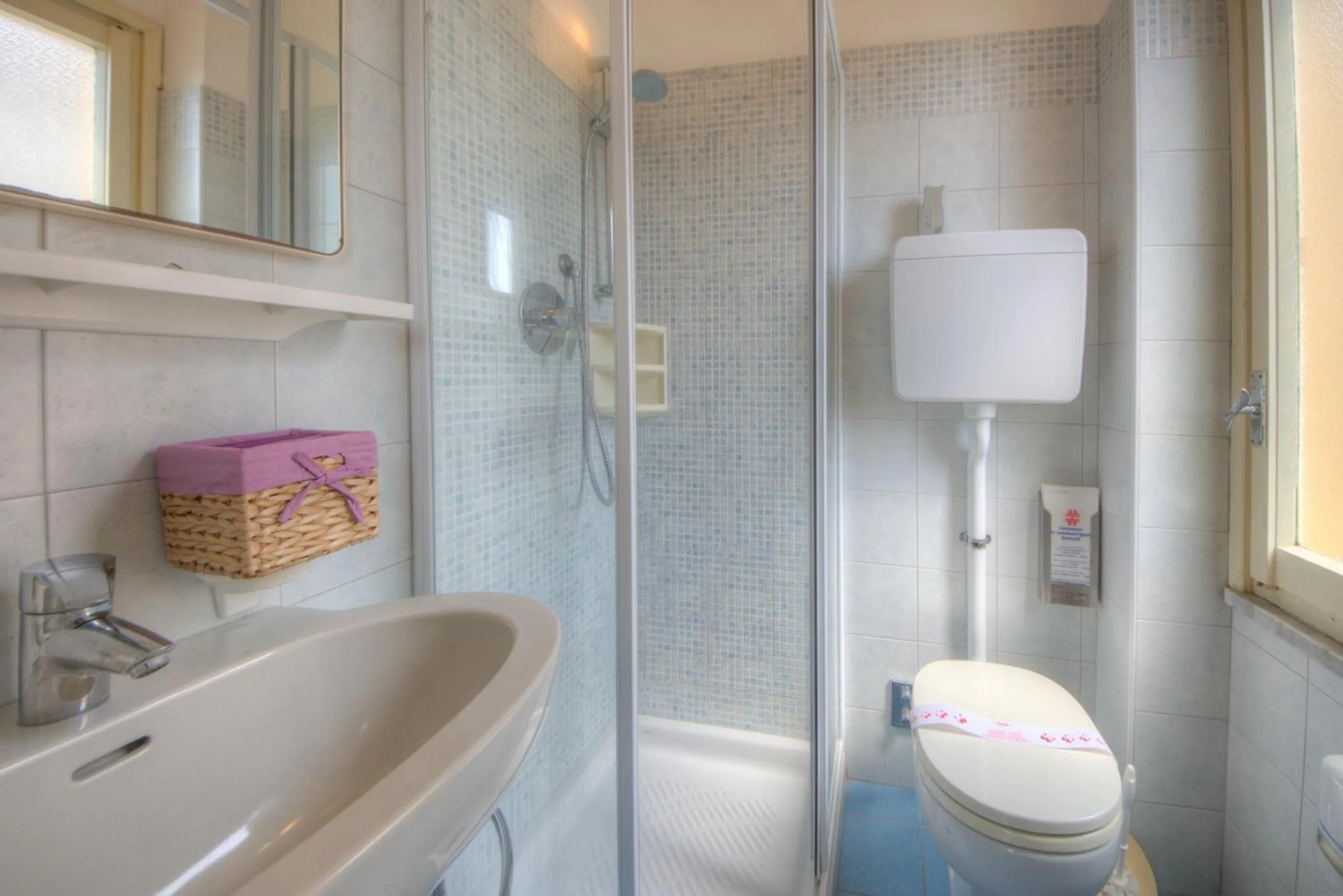 Bathroom in Hotel Deutsche Familien