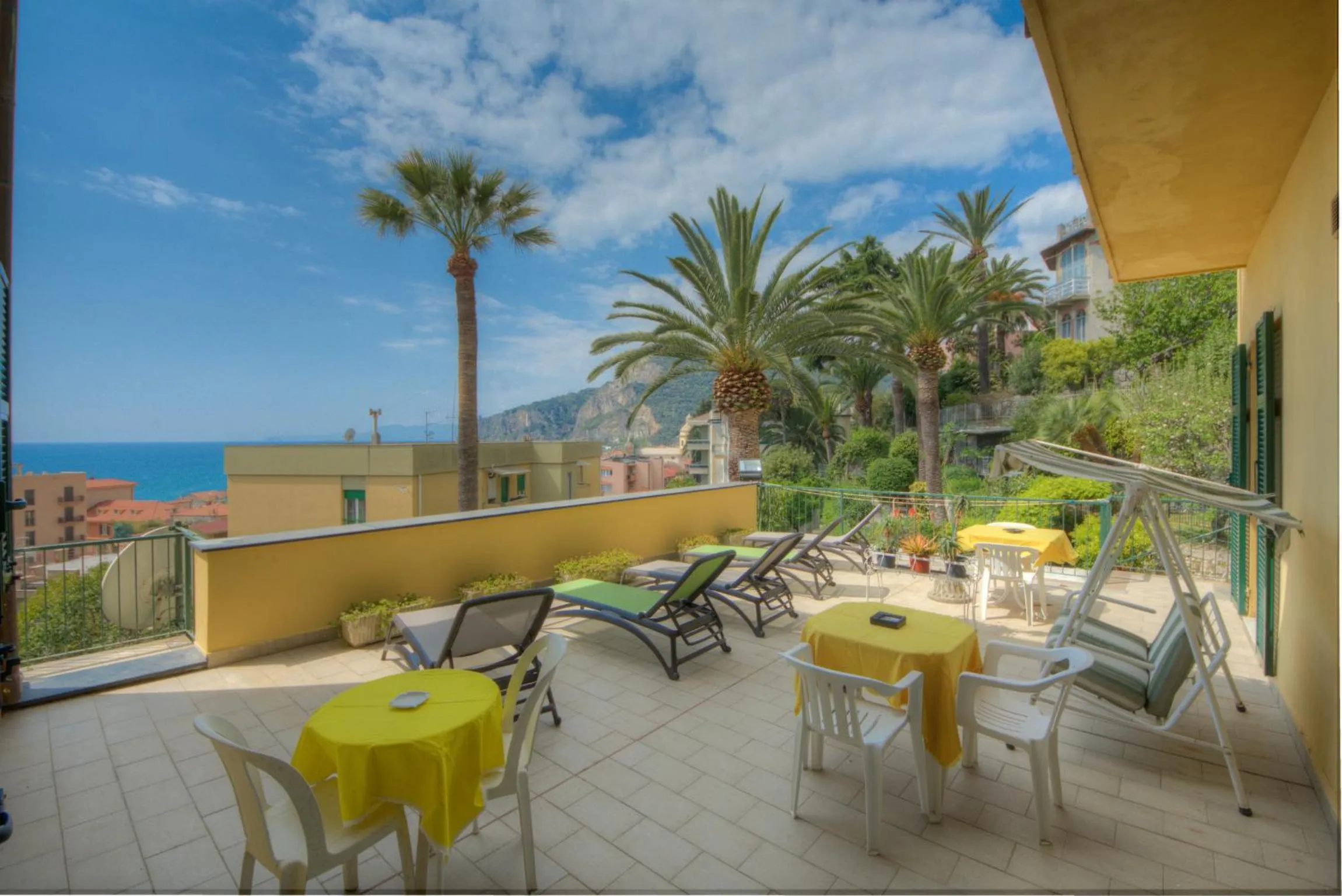 Balcony/Terrace in Hotel Deutsche Familien