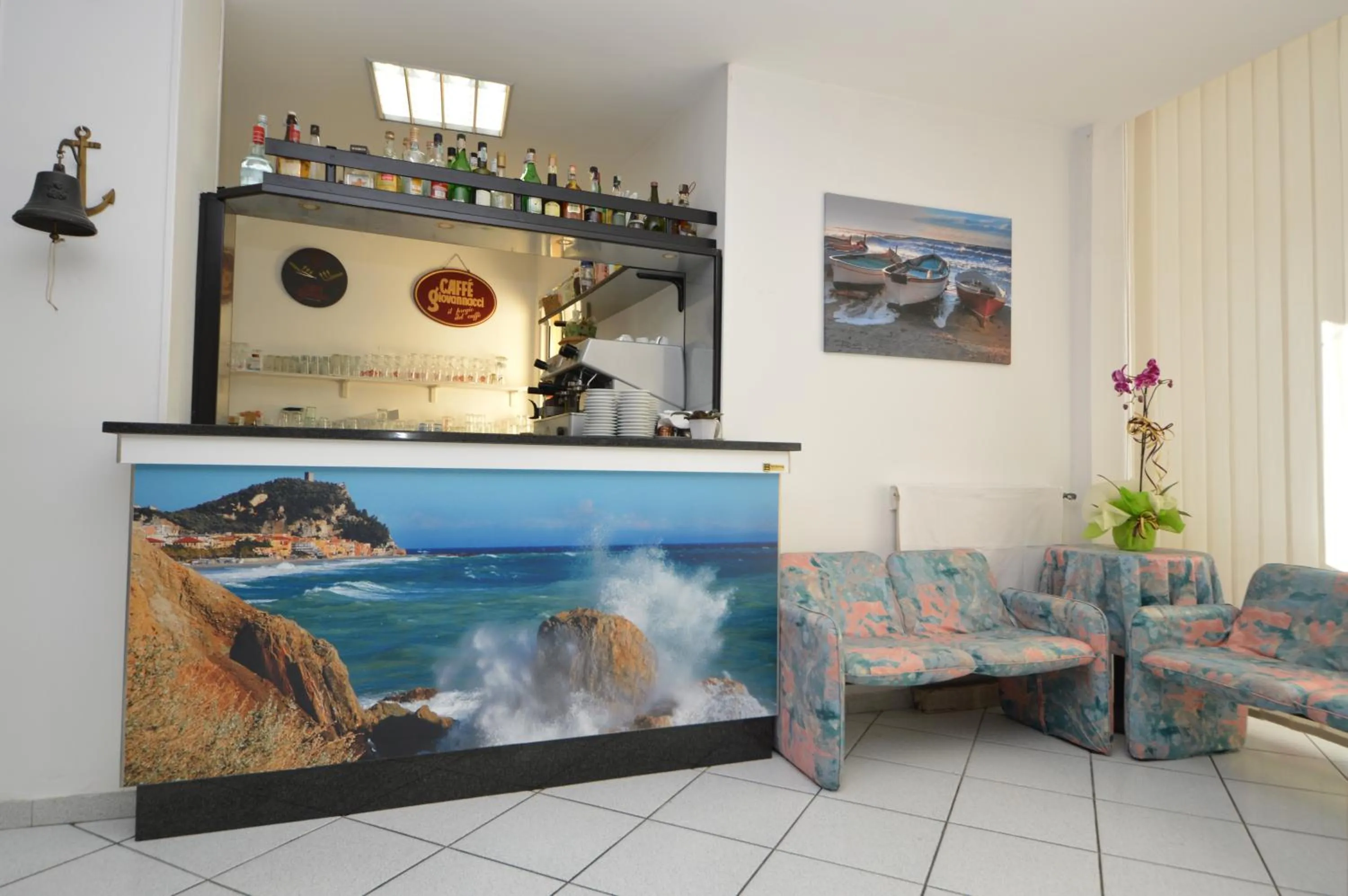 Lounge or bar in Hotel Deutsche Familien