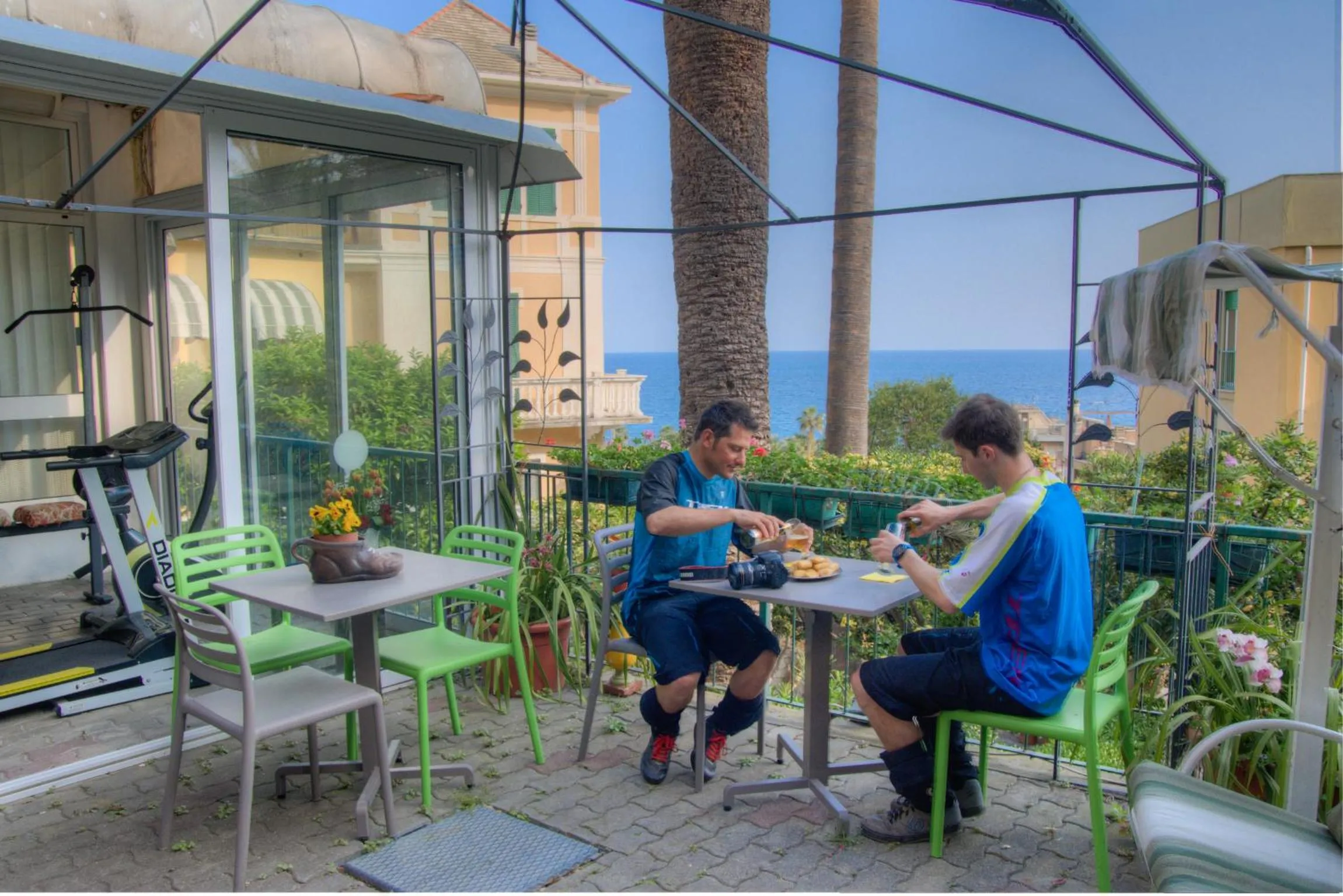 Restaurant/places to eat in Hotel Deutsche Familien