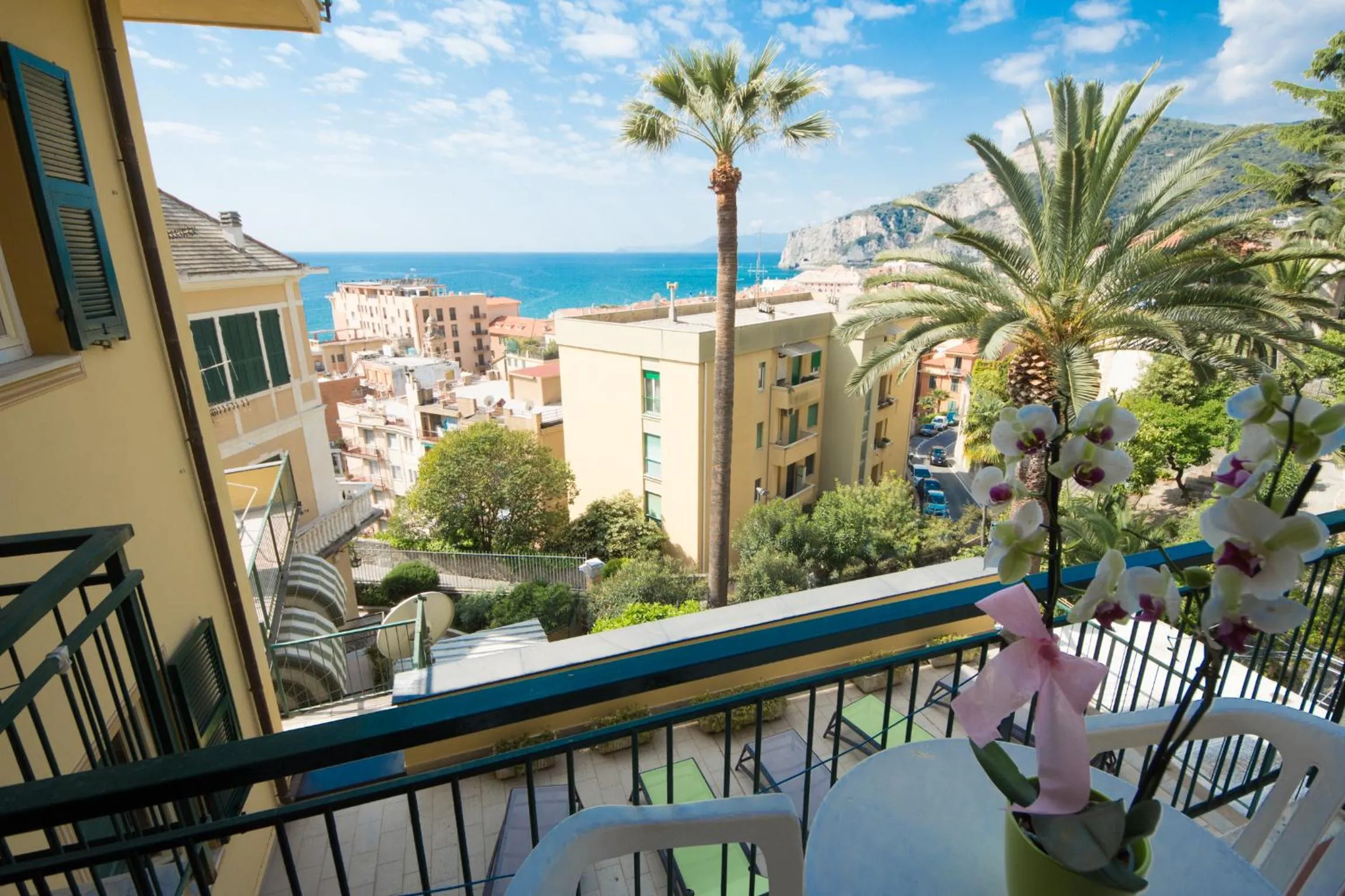 Property building in Hotel Deutsche Familien