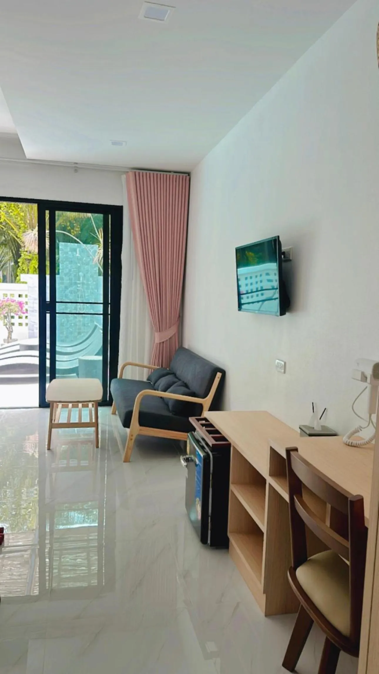 Pinky Bungalow Resort & Villa - SHA Extra Plus