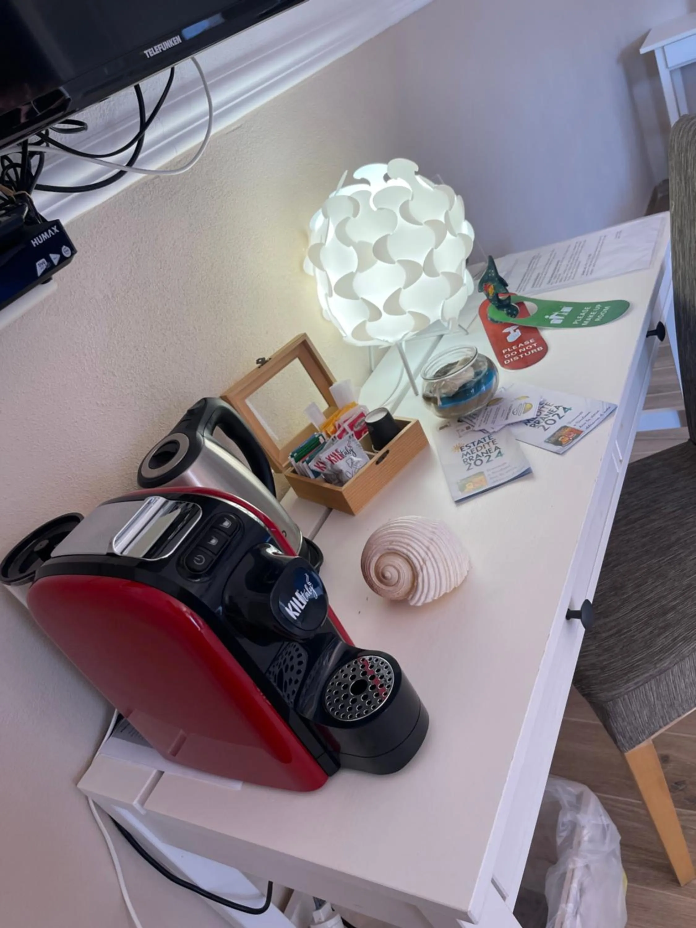 Coffee/tea facilities in B&B La Torre