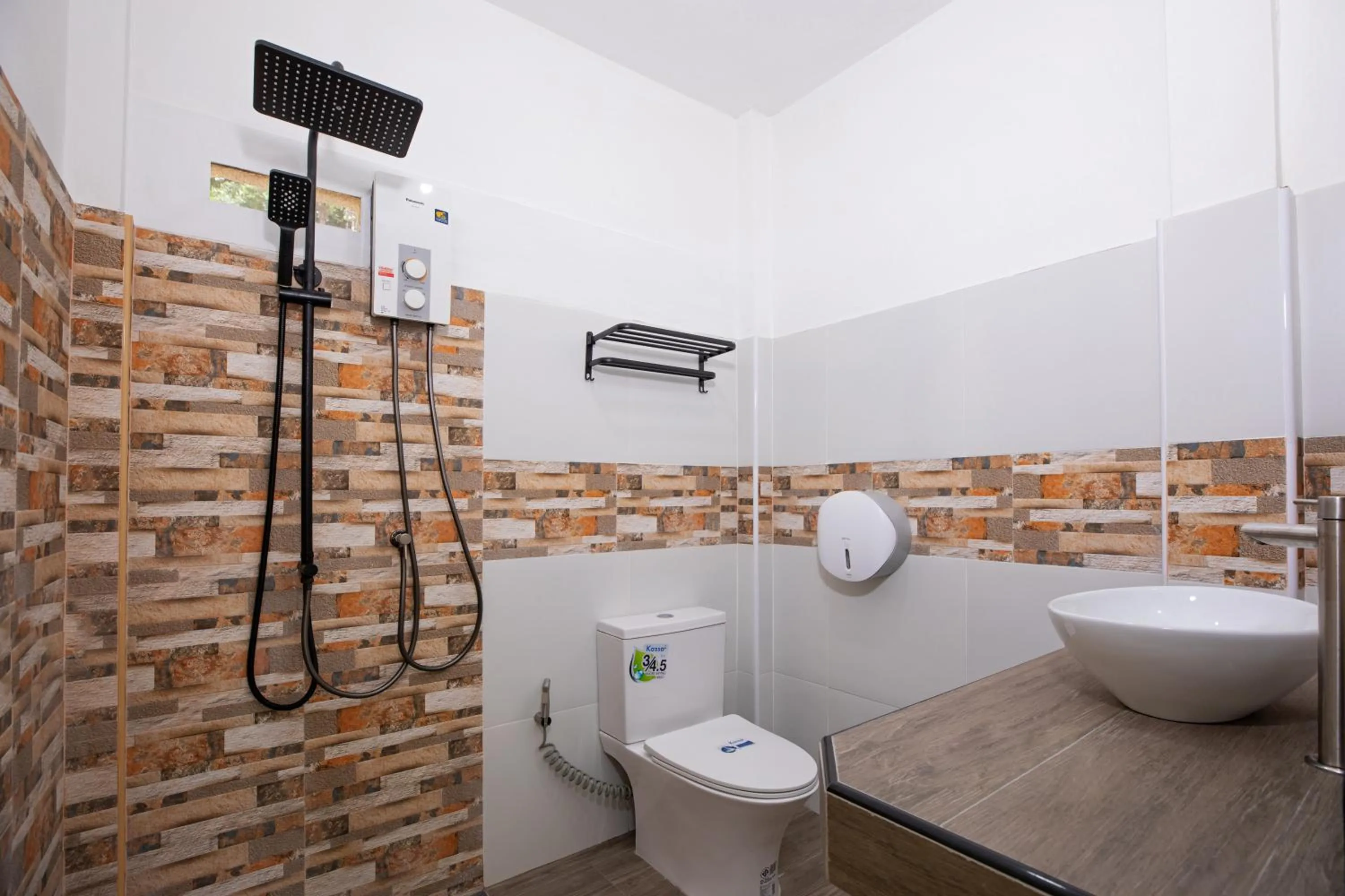 Shower in DolceVita Wonderful Resort