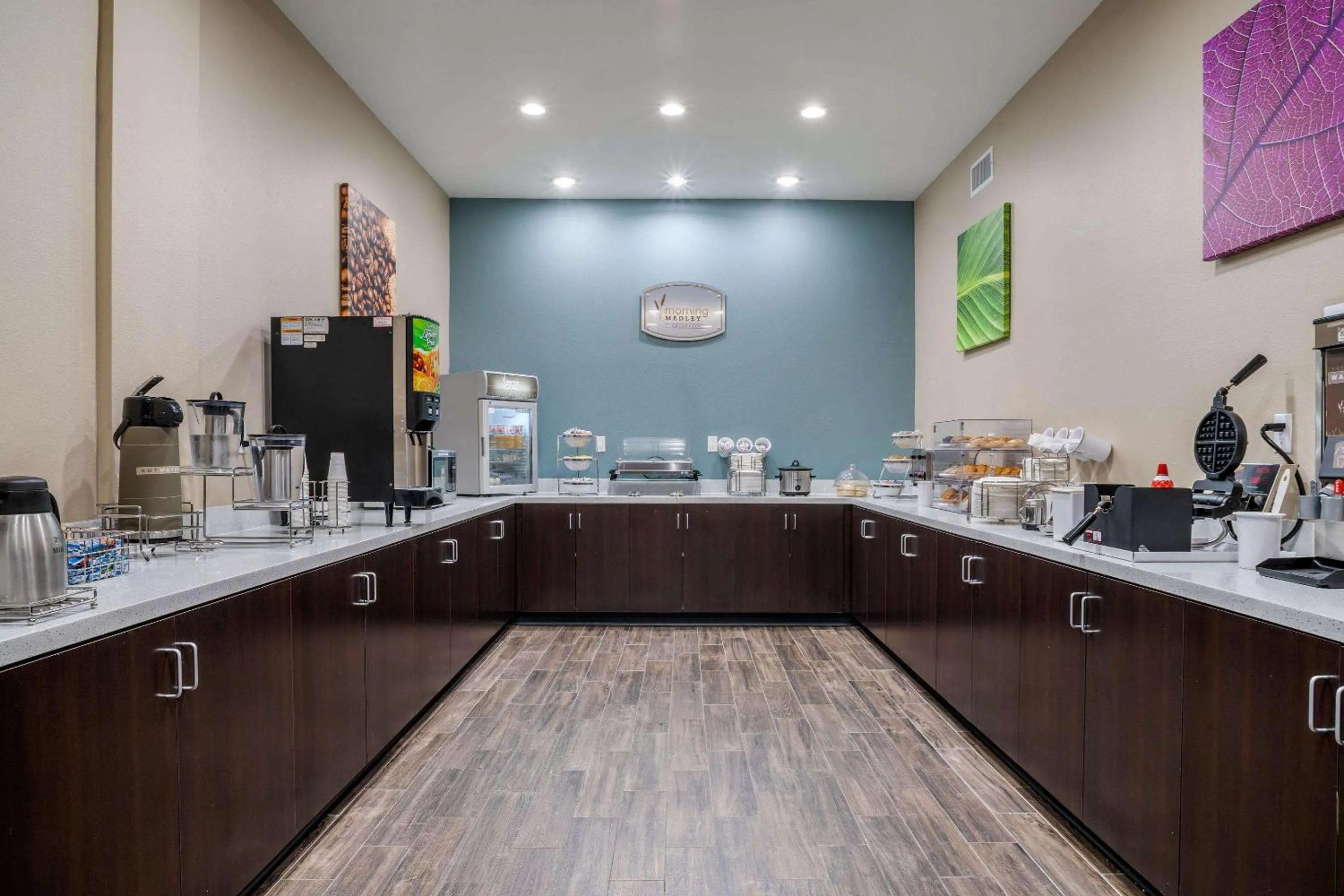 Restaurant/places to eat in Sleep Inn & Suites near Westchase