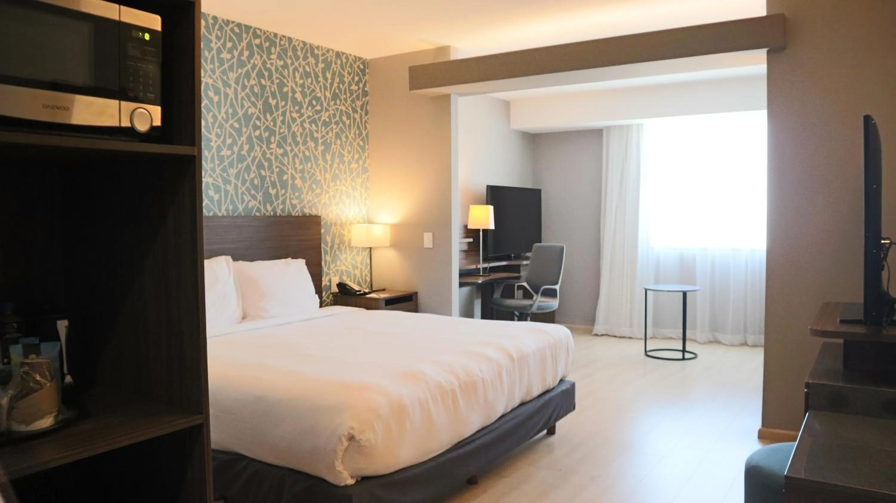 Photo of the whole room, Bed in Fairfield Inn & Suites by Marriott Aguascalientes