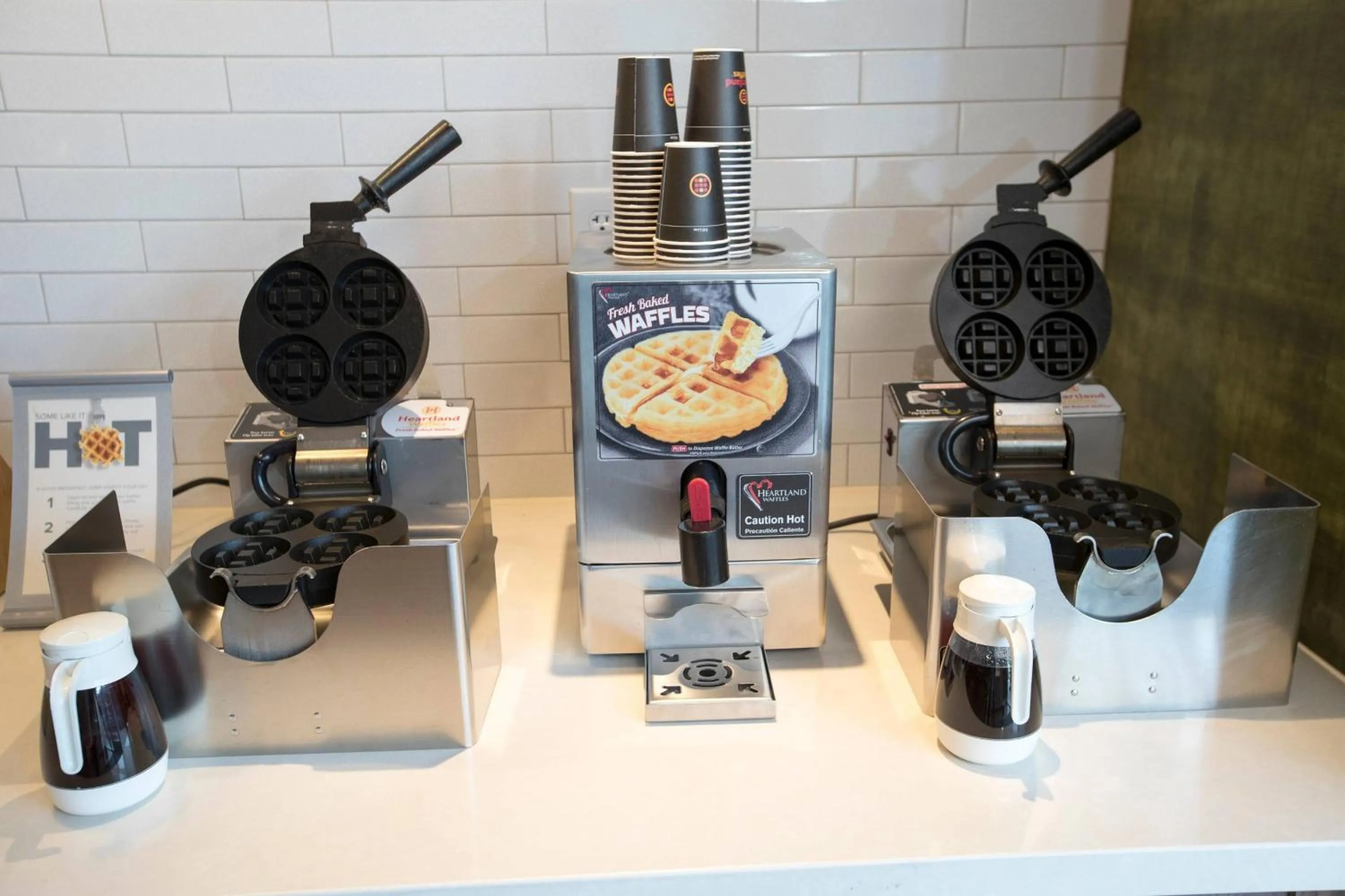 Breakfast in Fairfield Inn & Suites by Marriott Philadelphia Valley Forge/Great Valley