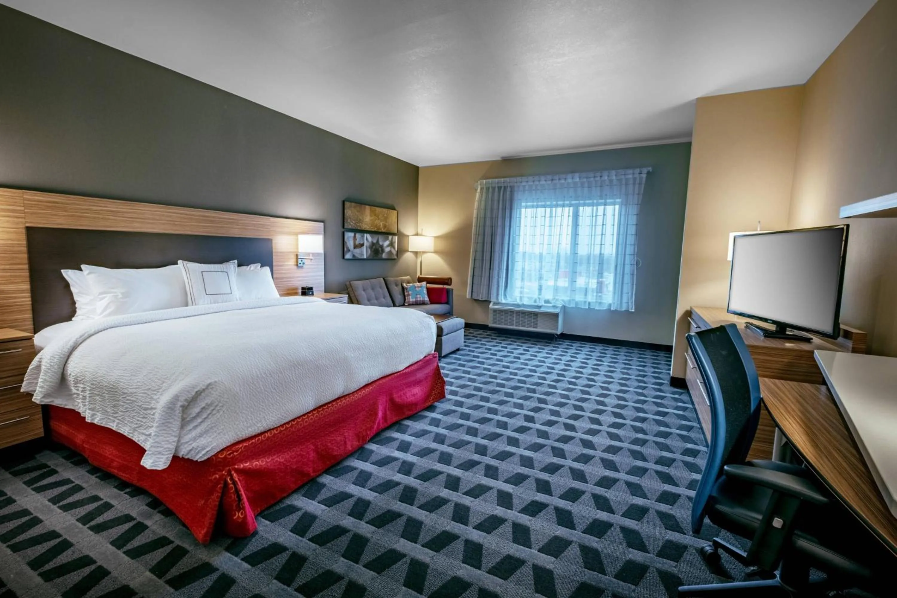 Bedroom, Bed in TownePlace Suites by Marriott Toledo Oregon